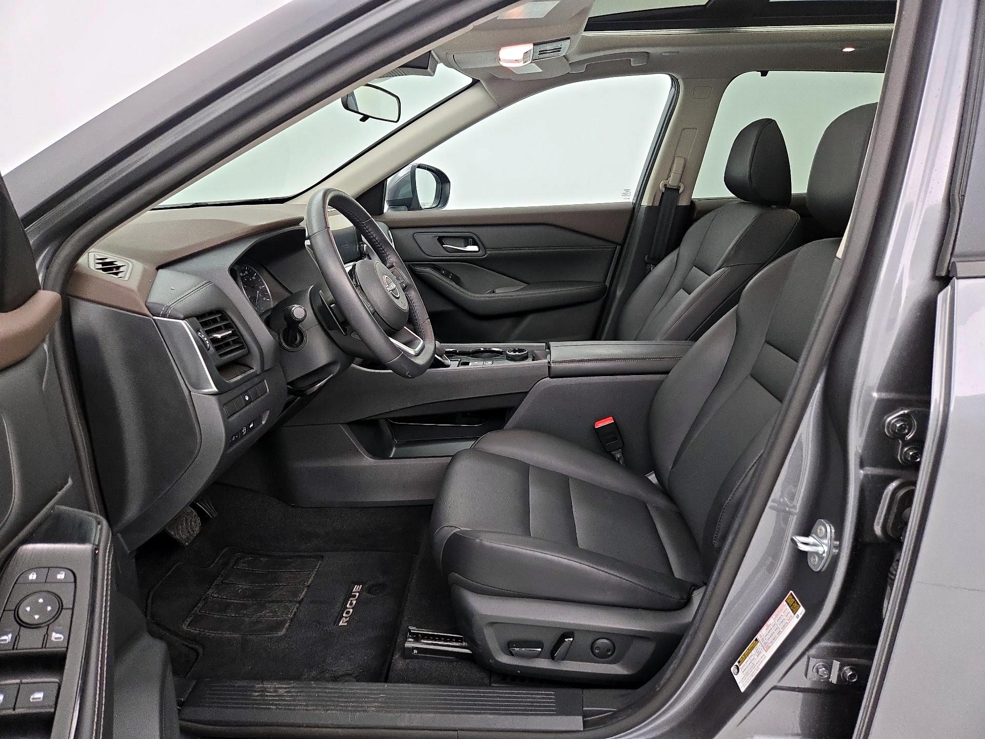 Thumbnail: 2023 Nissan Rogue - 11