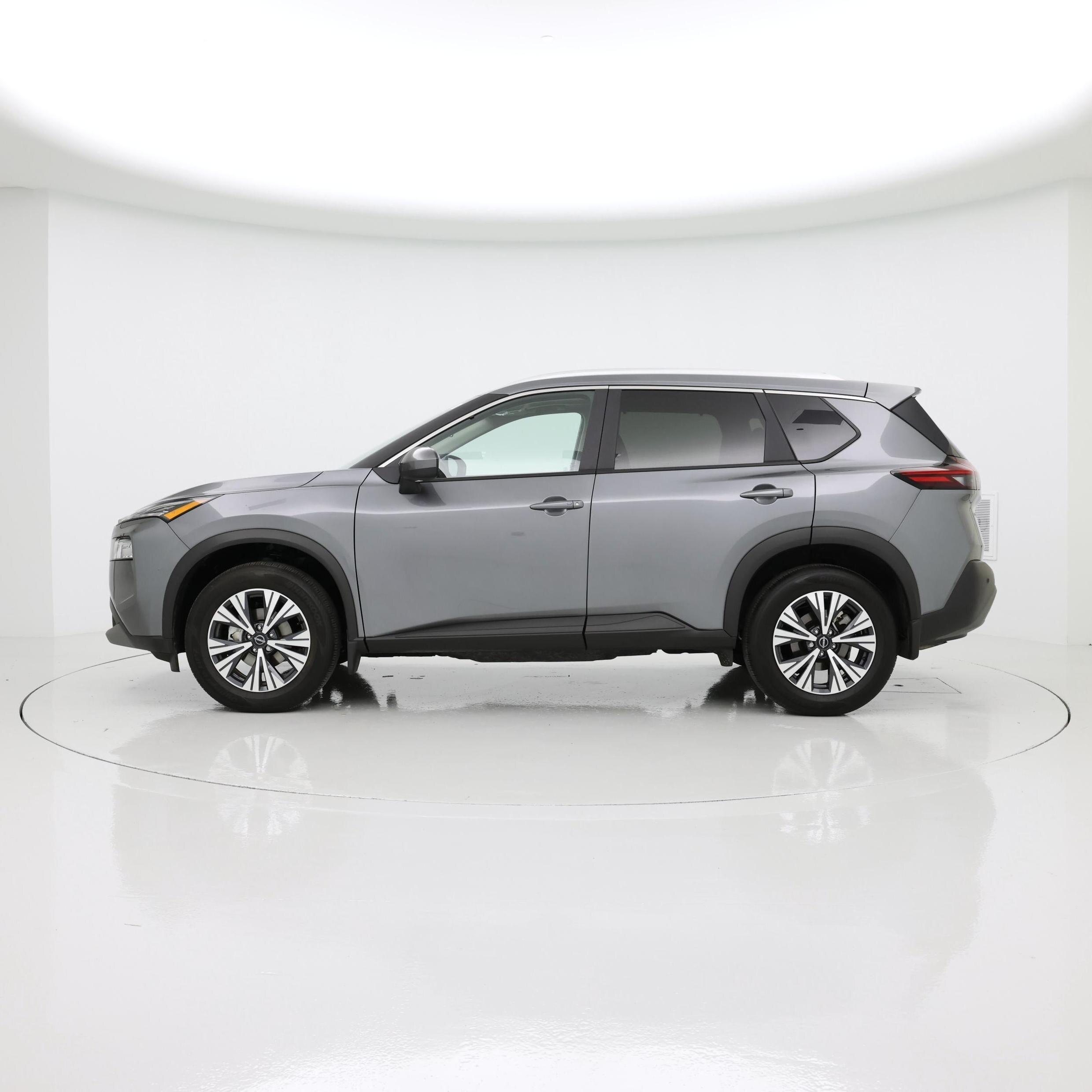 Thumbnail: 2023 Nissan Rogue - 3