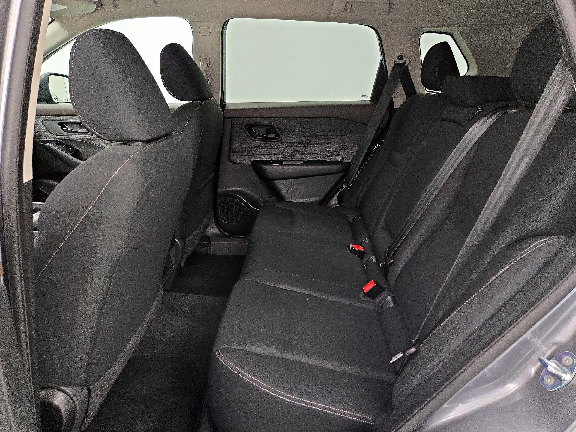 Thumbnail: 2023 Nissan Rogue - 19