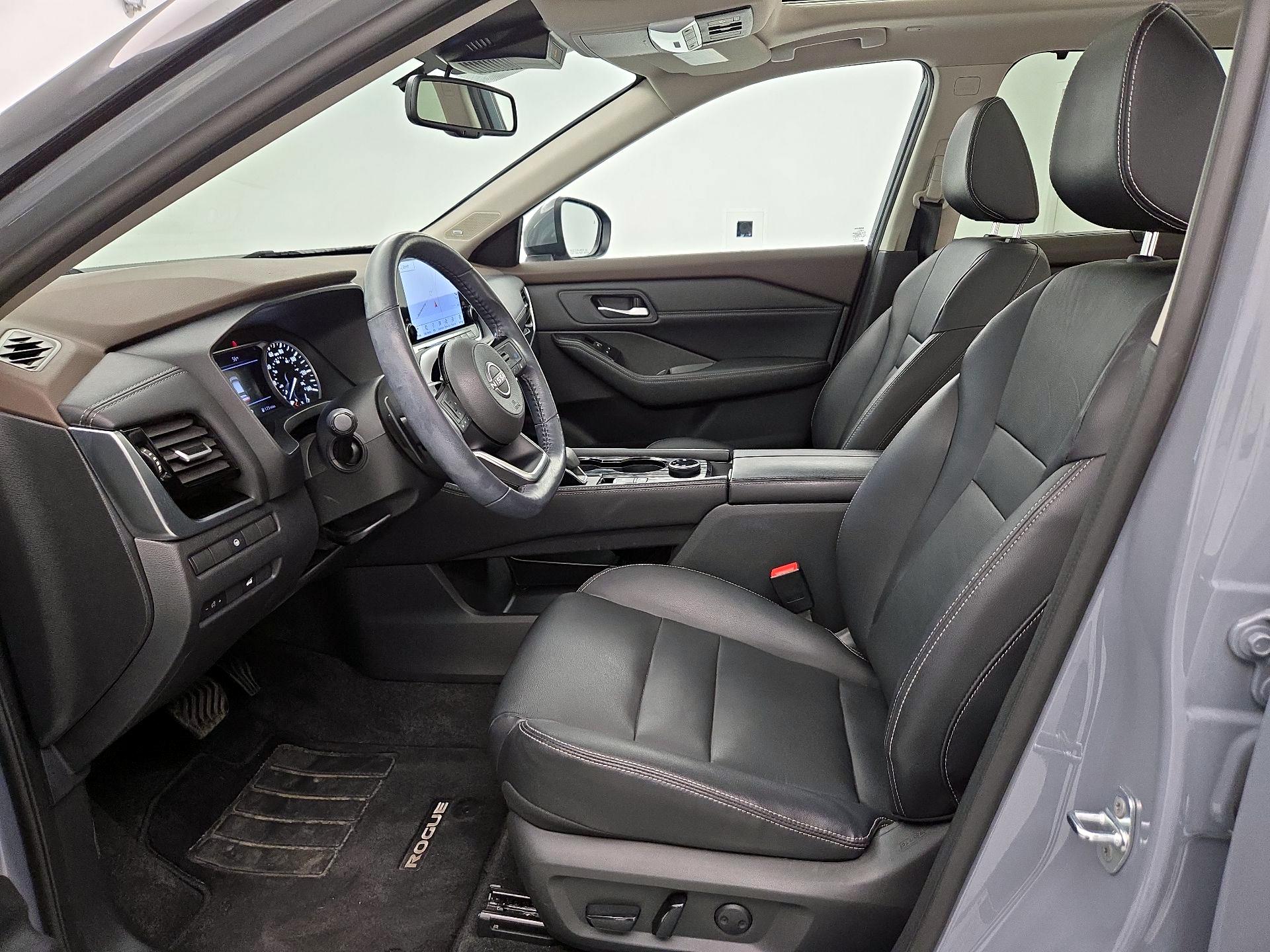 Thumbnail: 2023 Nissan Rogue - 11