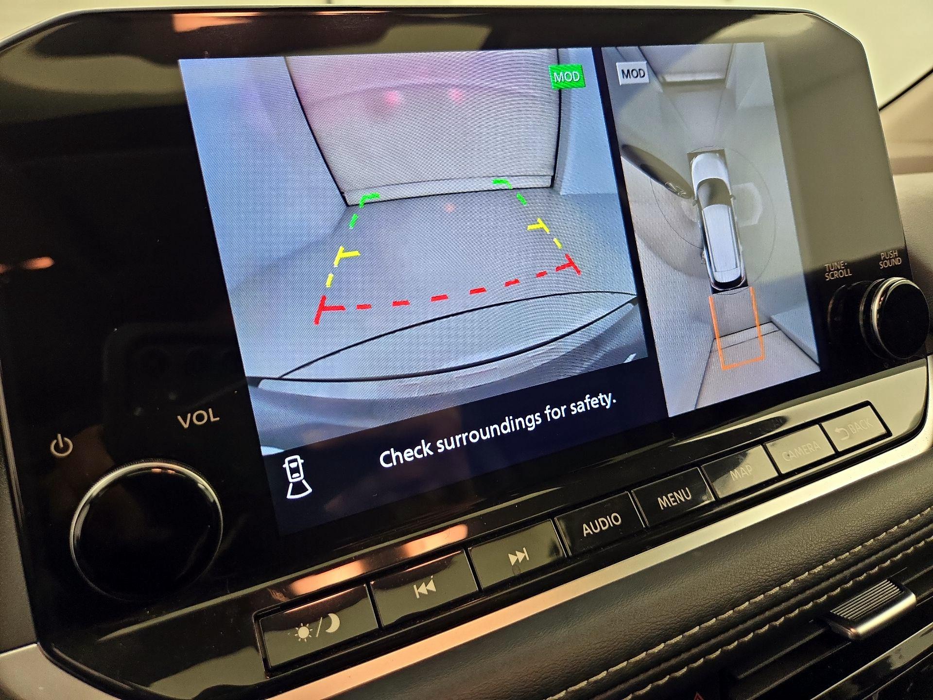 Thumbnail: 2023 Nissan Rogue - 15