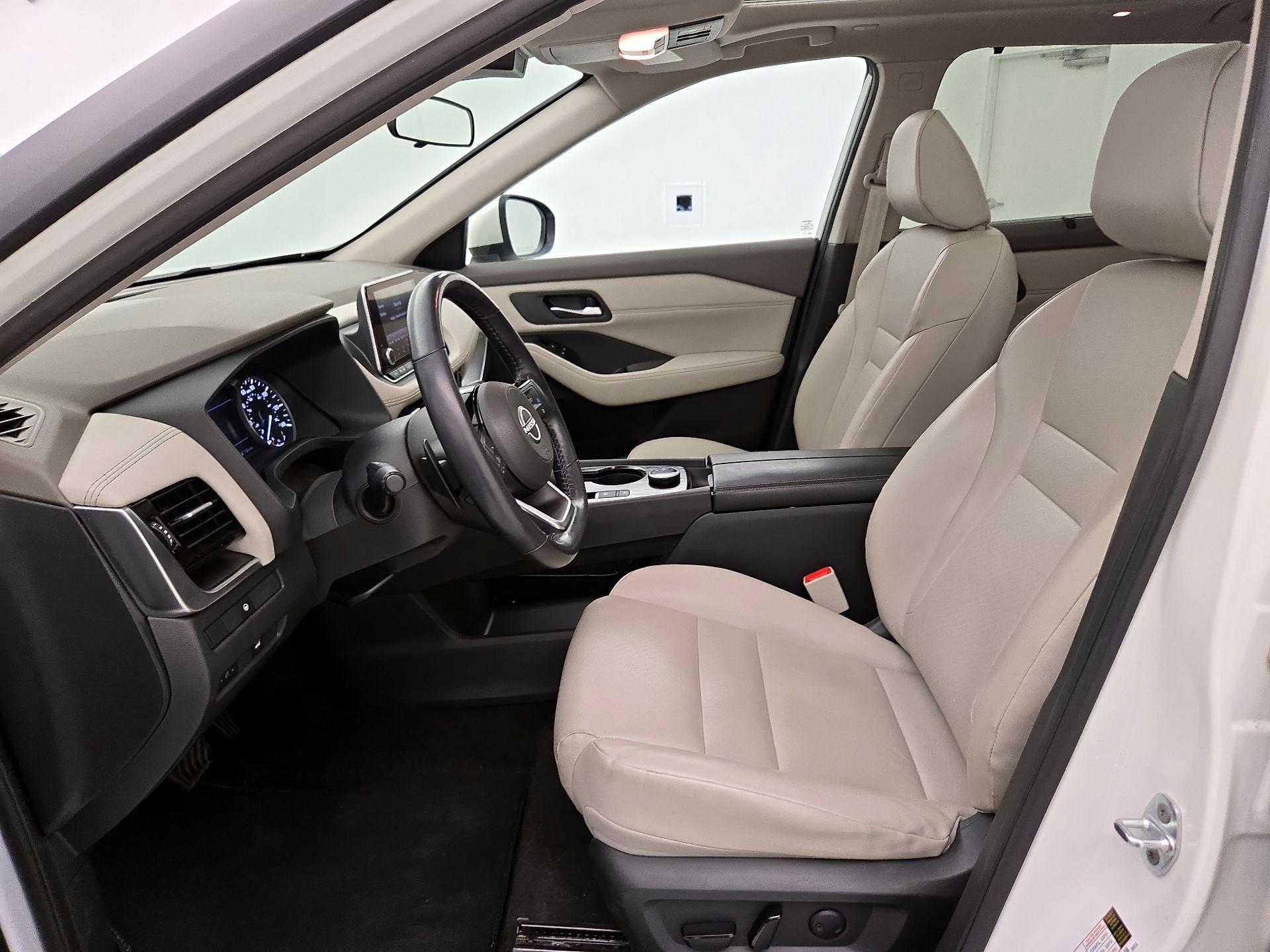 Thumbnail: 2023 Nissan Rogue - 11