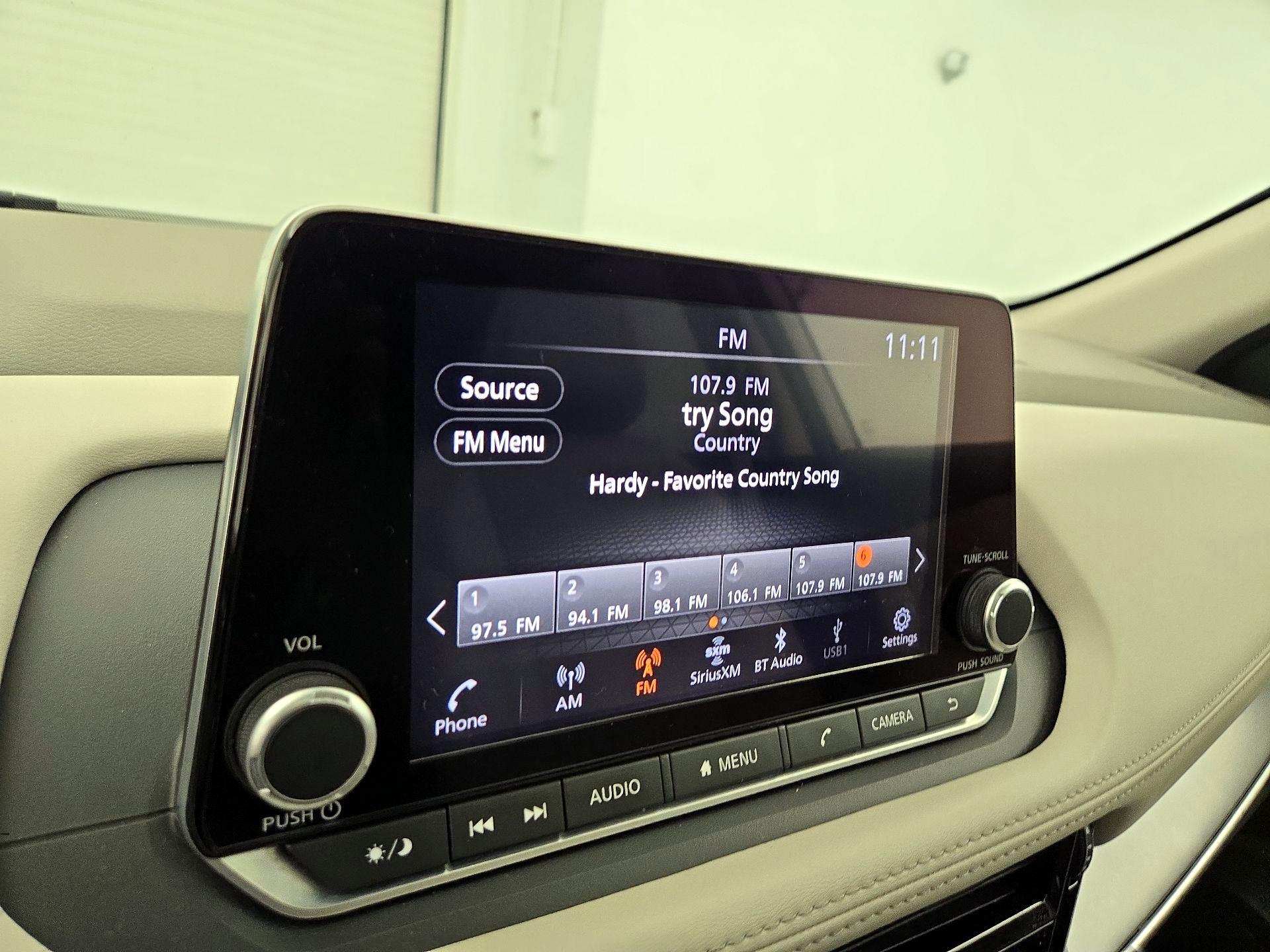 Thumbnail: 2023 Nissan Rogue - 15