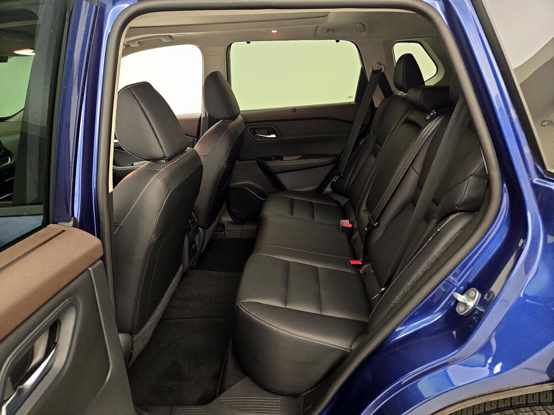 Thumbnail: 2023 Nissan Rogue - 19