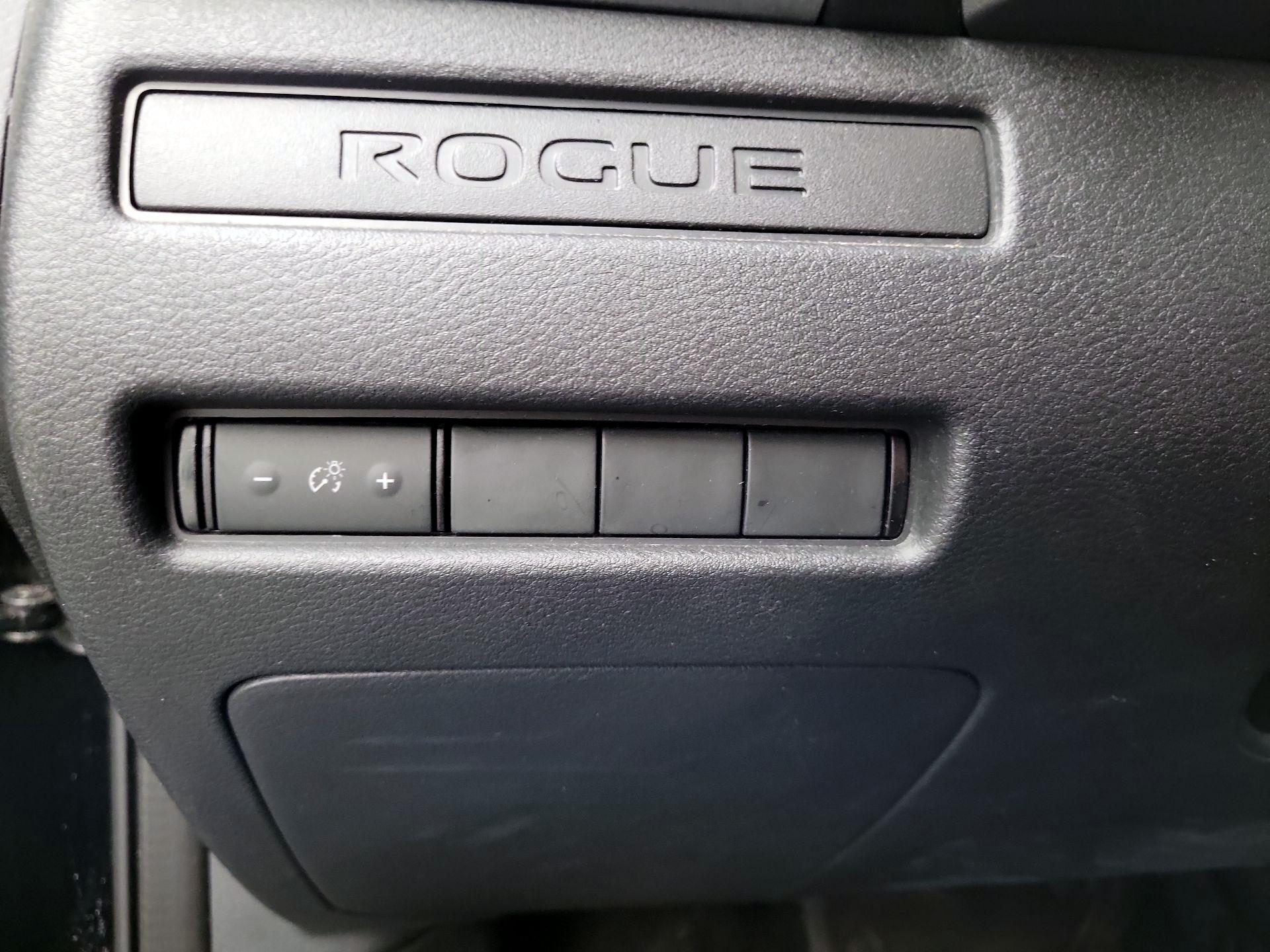 Thumbnail: 2023 Nissan Rogue - 13