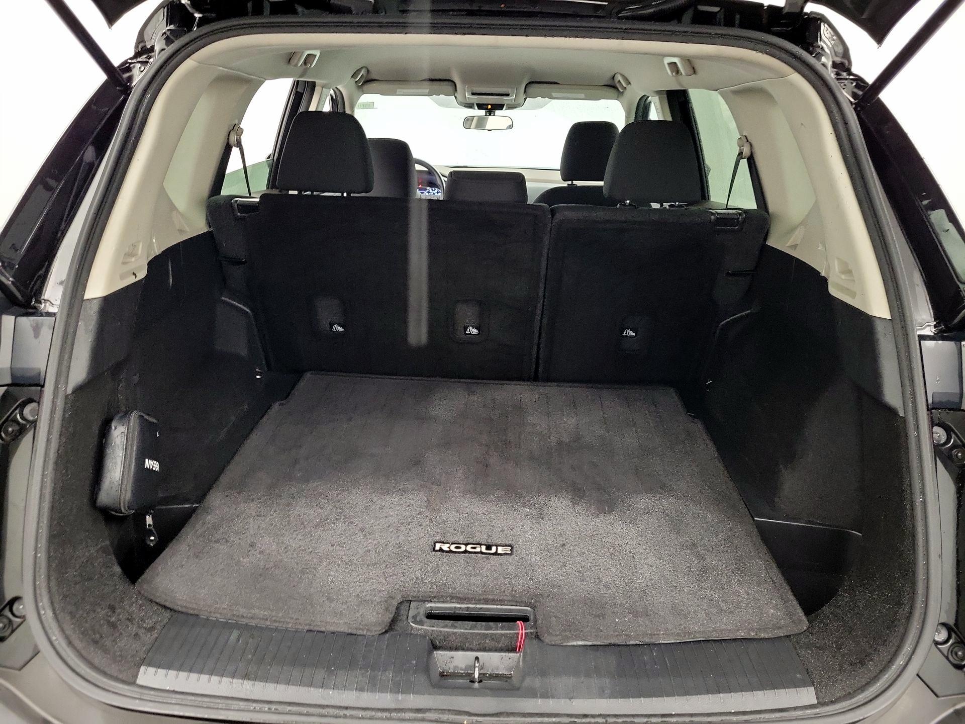 Thumbnail: 2023 Nissan Rogue - 20