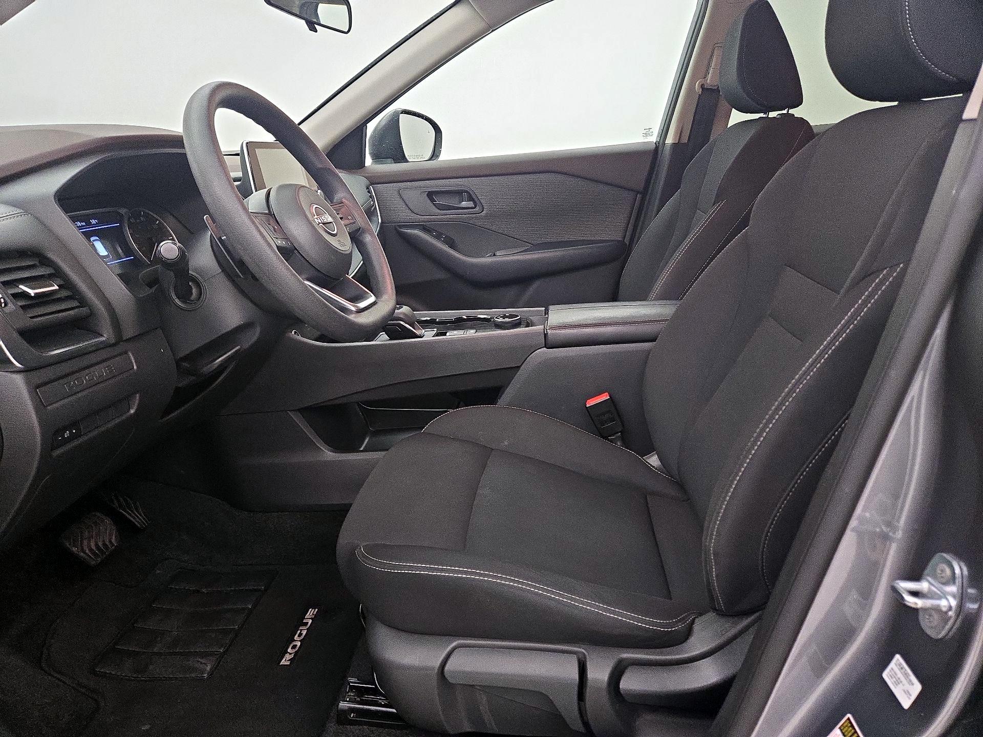 Thumbnail: 2023 Nissan Rogue - 11