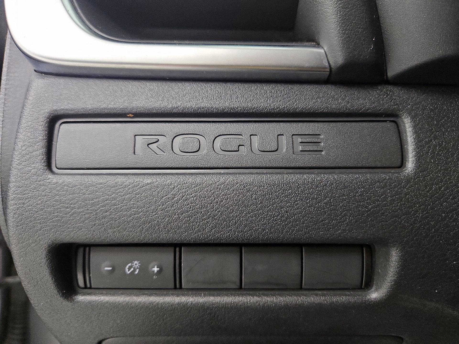 Thumbnail: 2022 Nissan Rogue - 13