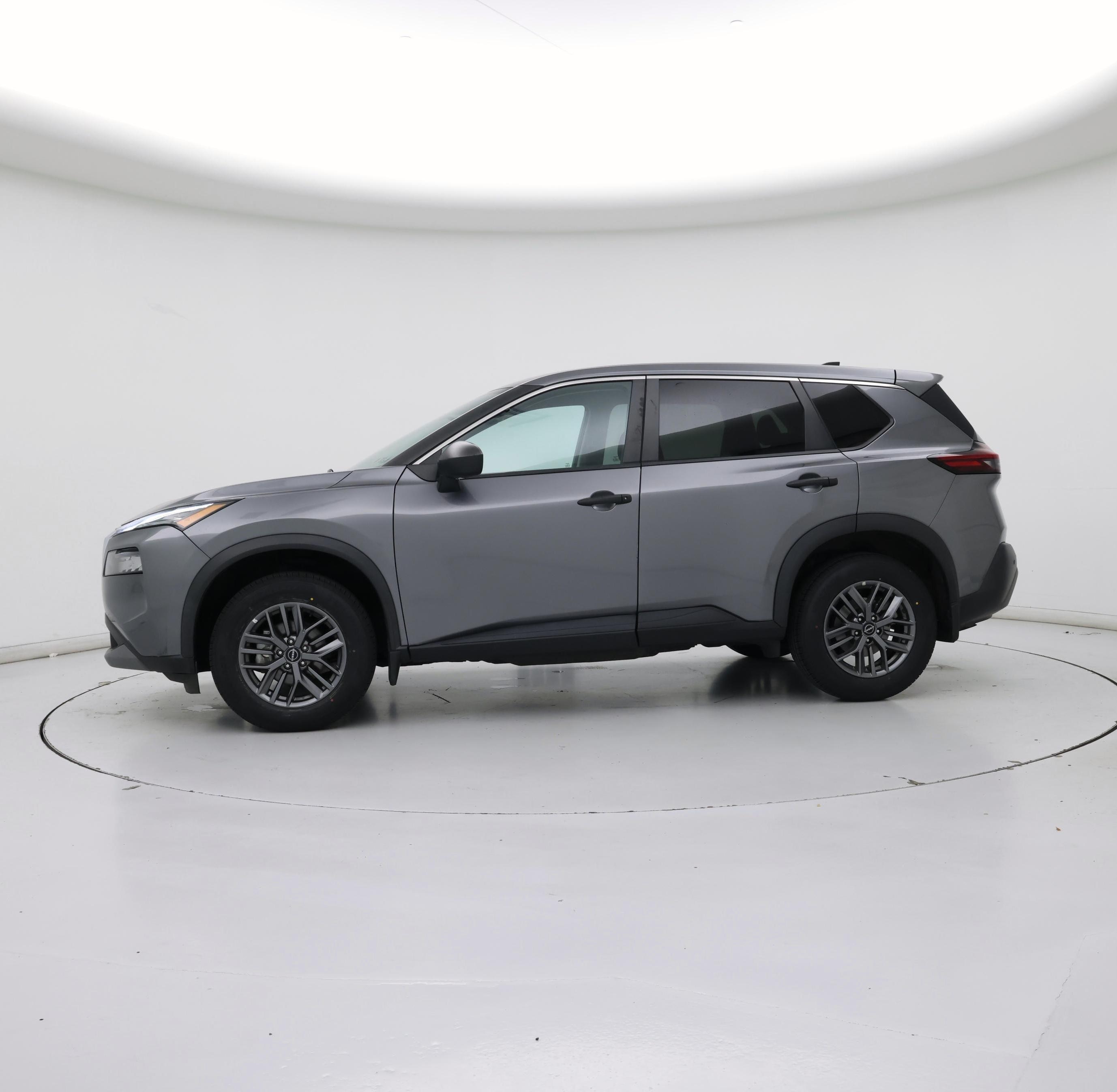 Thumbnail: 2022 Nissan Rogue - 3