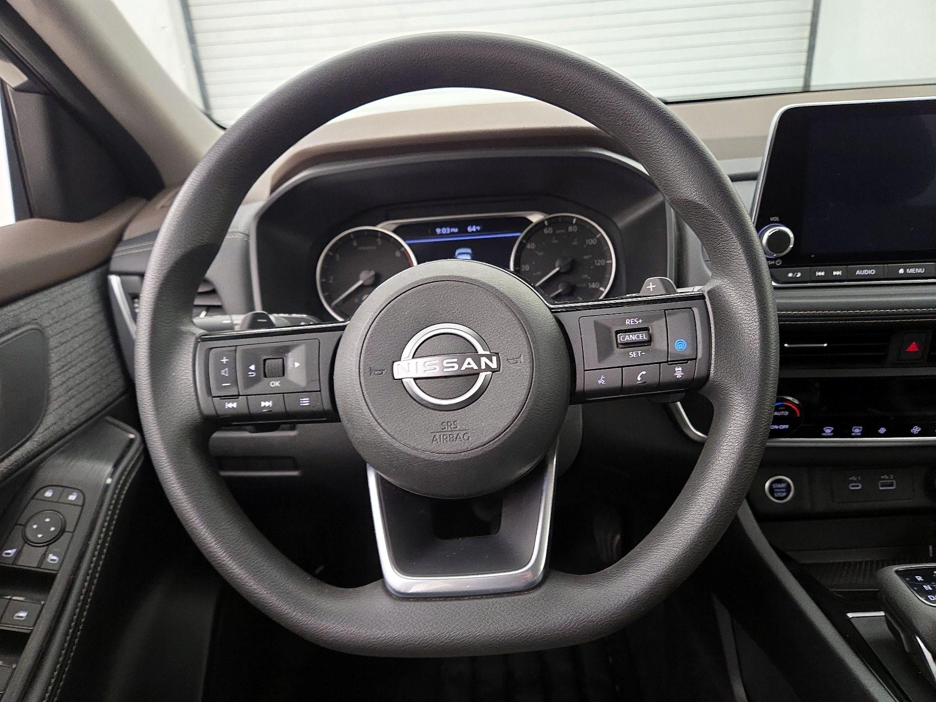 Thumbnail: 2023 Nissan Rogue - 10