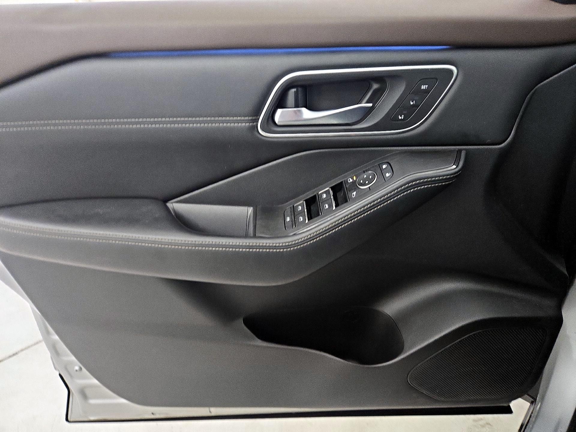 Thumbnail: 2023 Nissan Rogue - 12