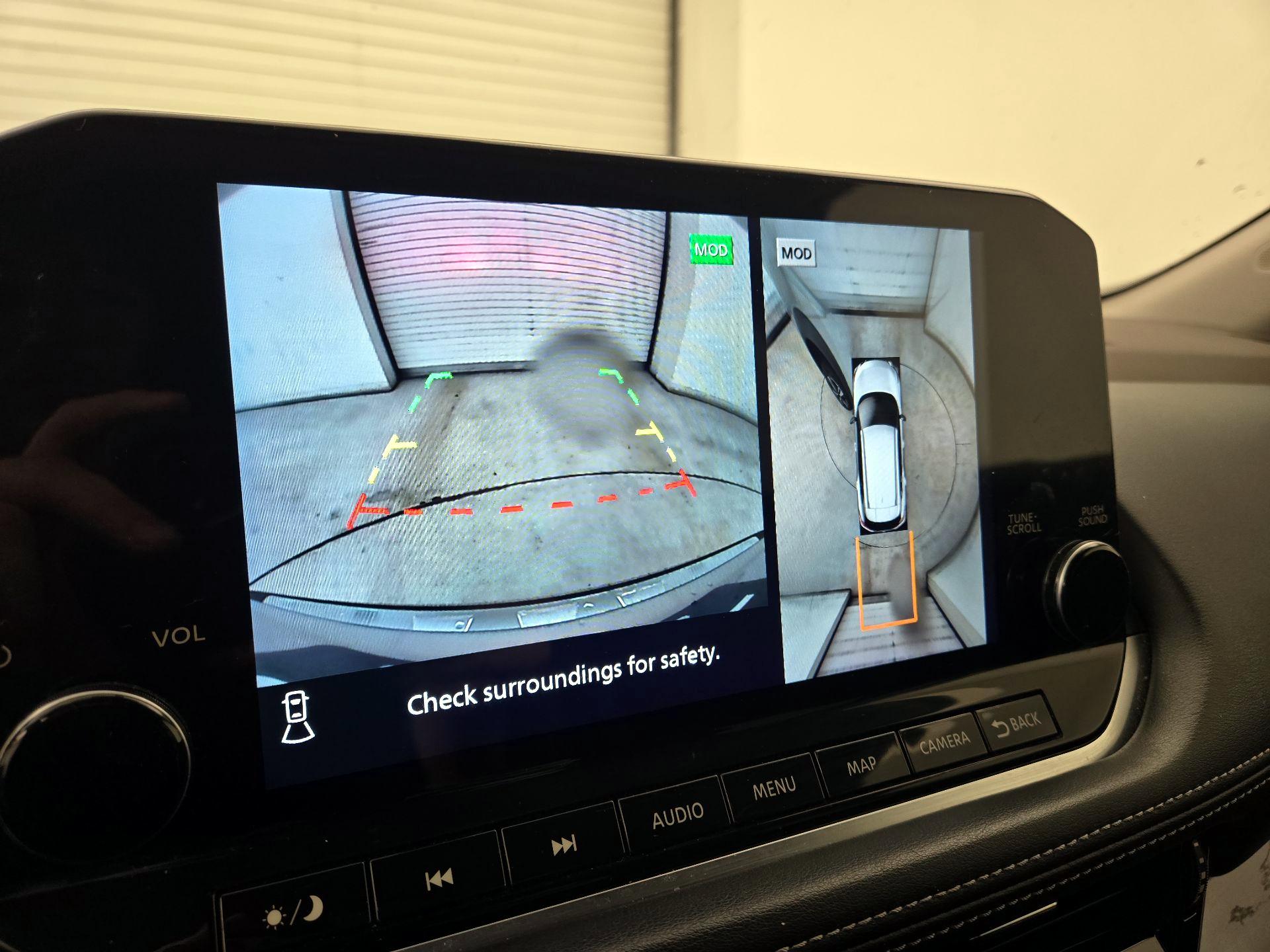 Thumbnail: 2023 Nissan Rogue - 14