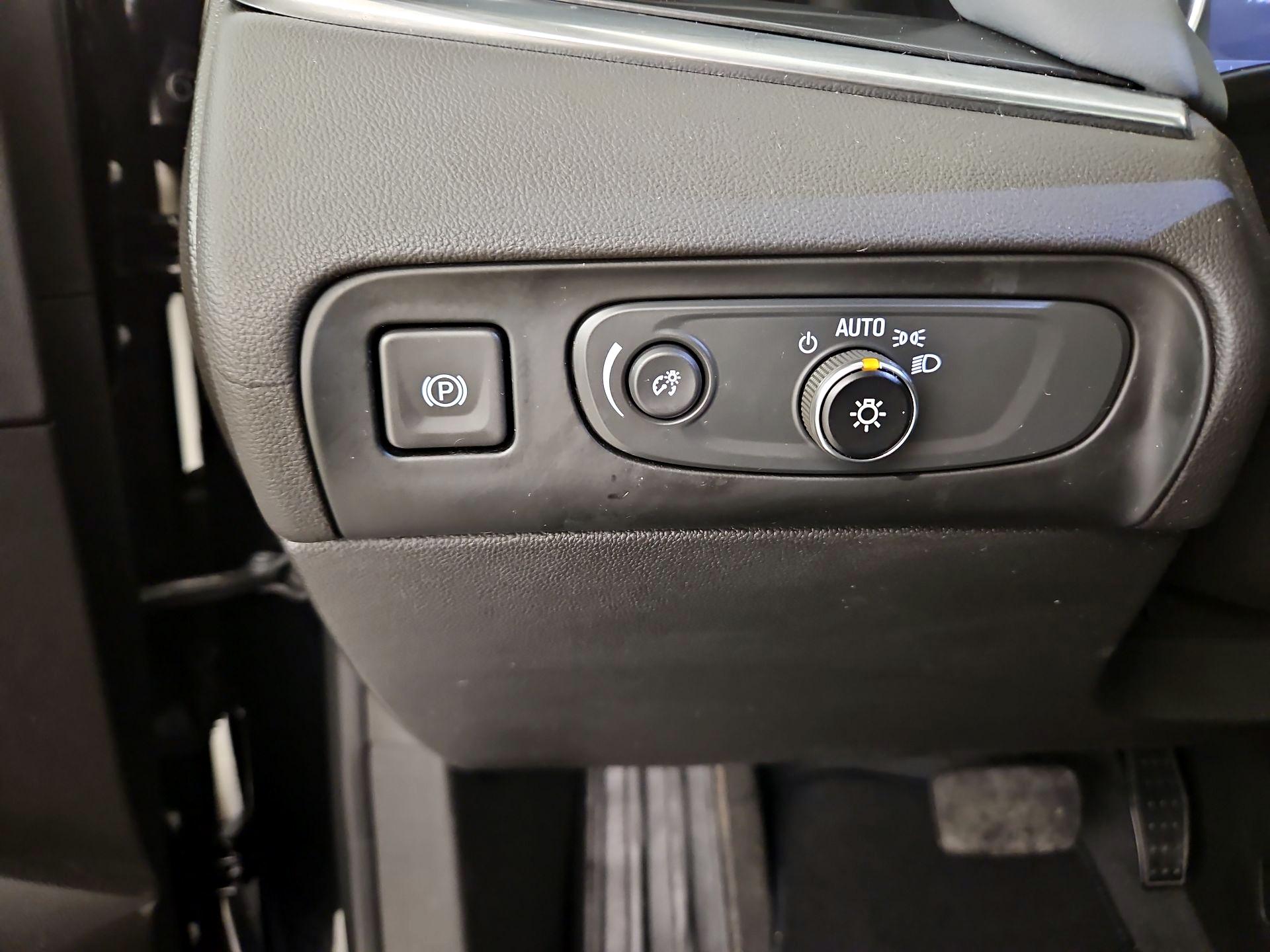 Thumbnail: 2021 Buick Enclave - 13