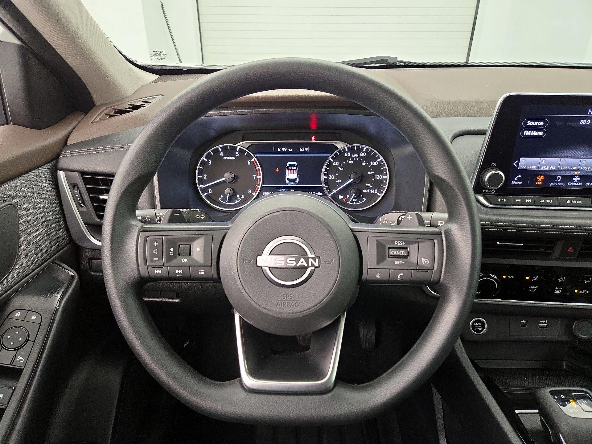 Thumbnail: 2023 Nissan Rogue - 10