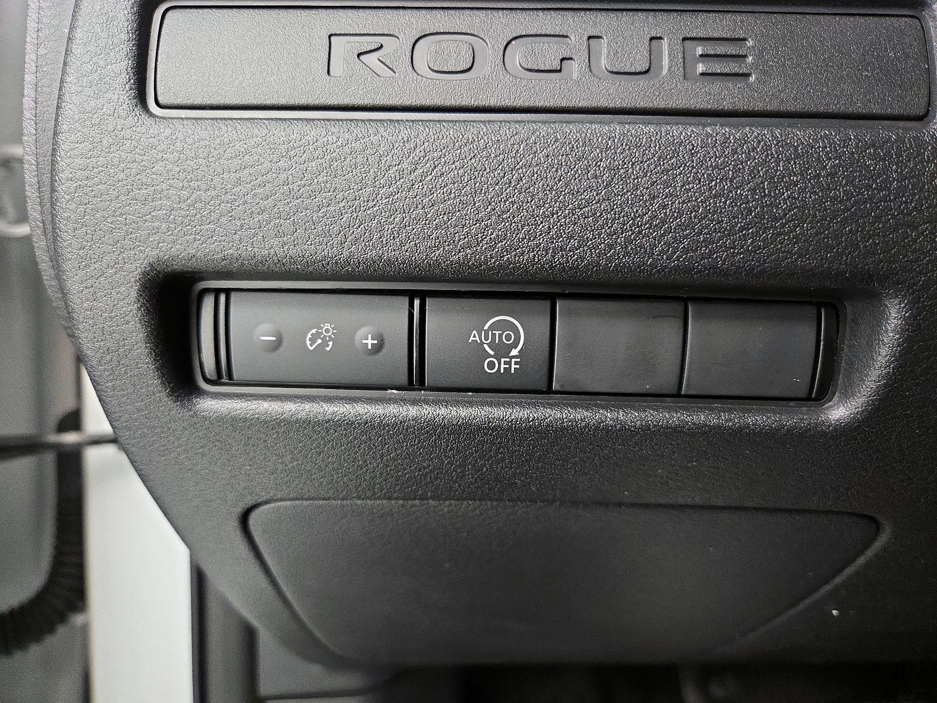 Thumbnail: 2023 Nissan Rogue - 13