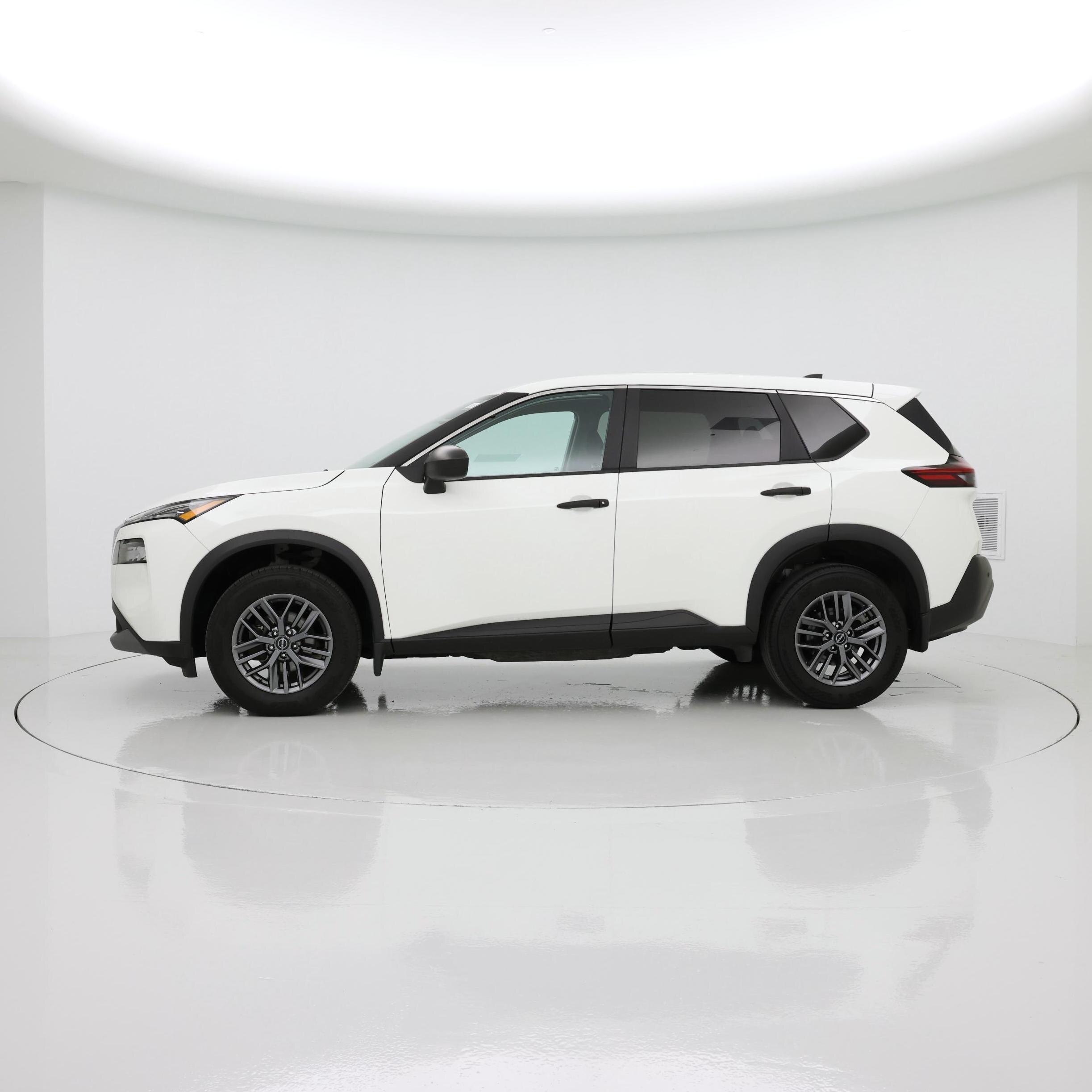 Thumbnail: 2023 Nissan Rogue - 3