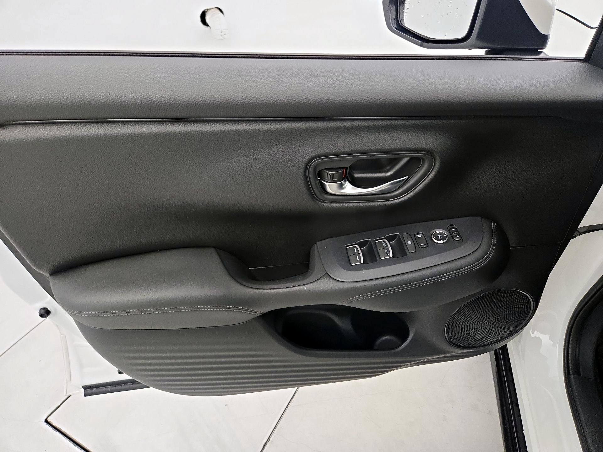 Thumbnail: 2023 Honda HR-V - 12