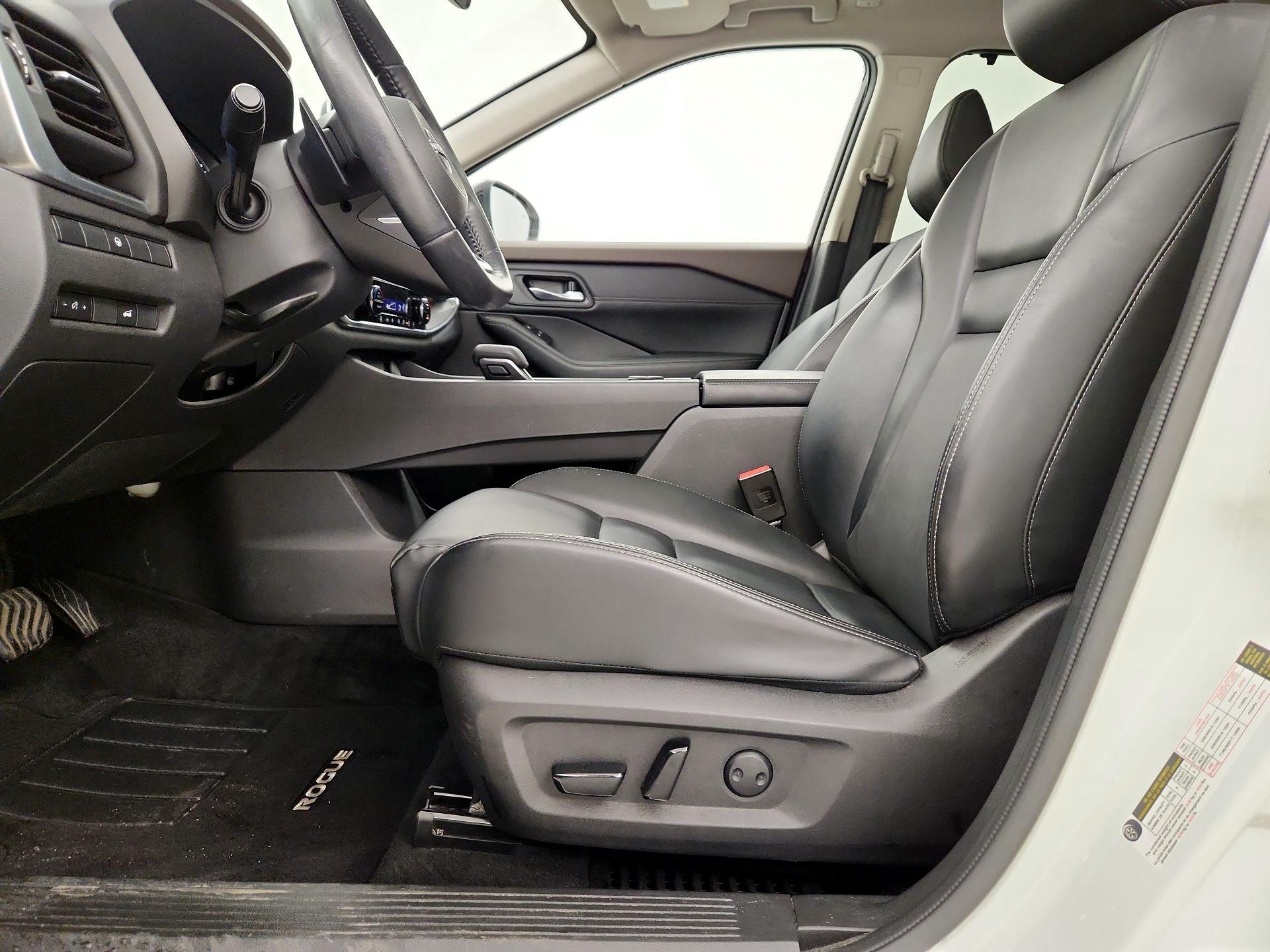 Thumbnail: 2023 Nissan Rogue - 11