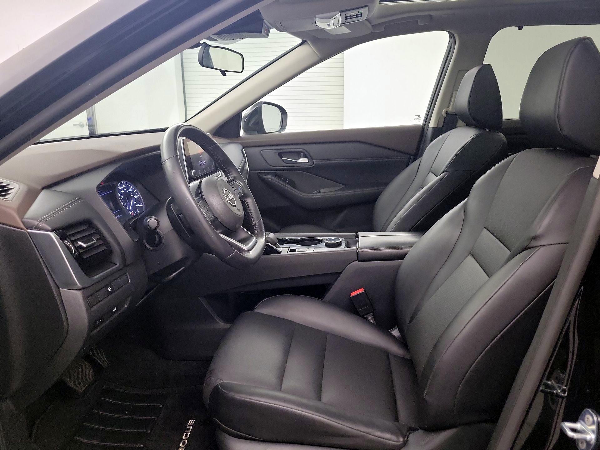 Thumbnail: 2023 Nissan Rogue - 9