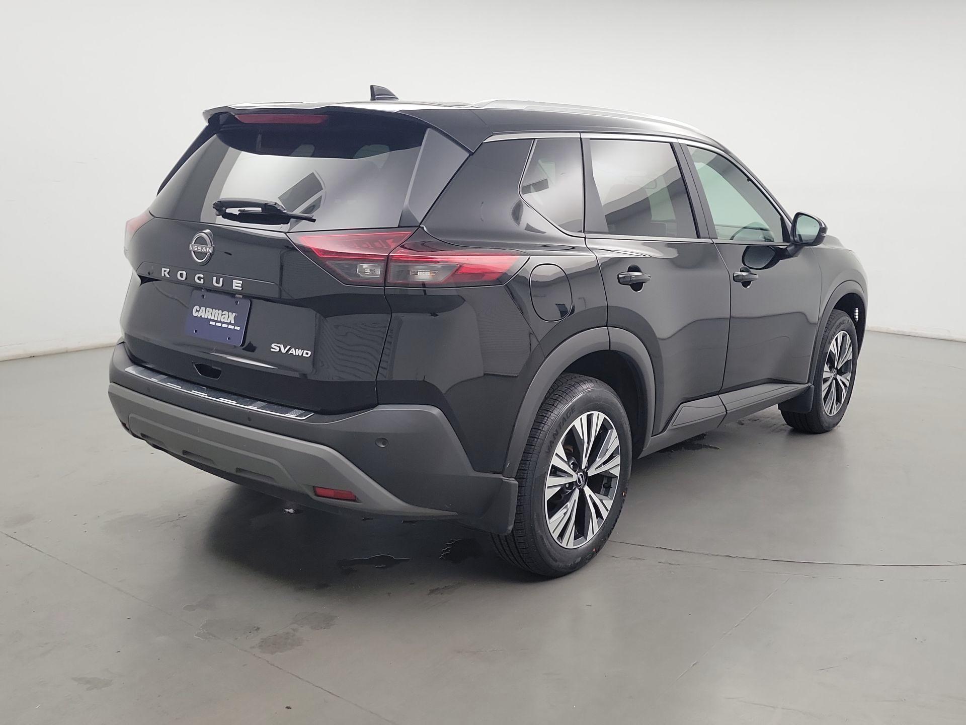 Thumbnail: 2023 Nissan Rogue - 5