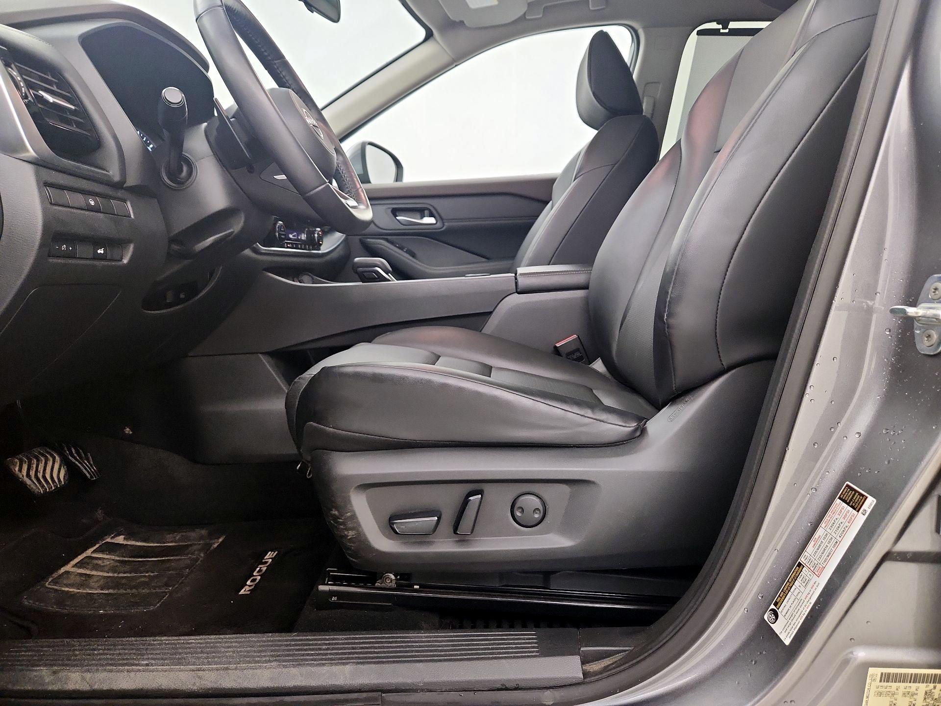 Thumbnail: 2023 Nissan Rogue - 11