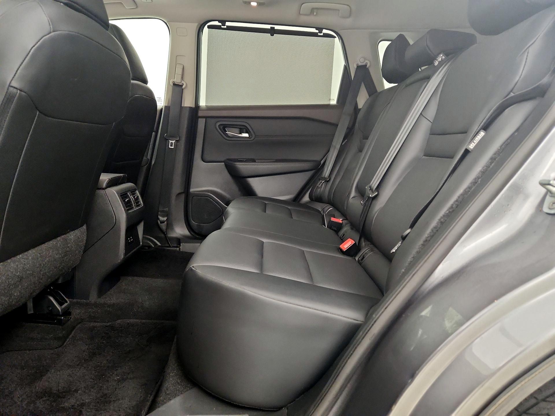 Thumbnail: 2023 Nissan Rogue - 20