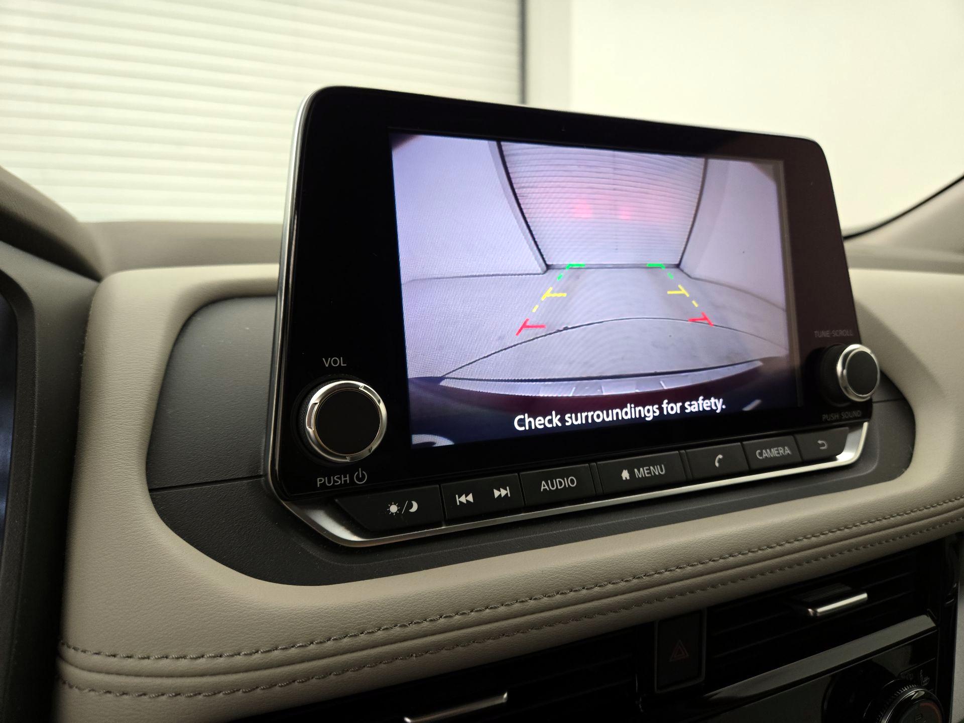 Thumbnail: 2022 Nissan Rogue - 14