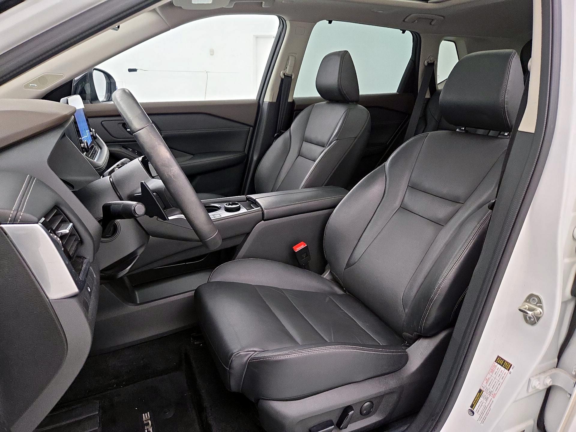 Thumbnail: 2023 Nissan Rogue - 11