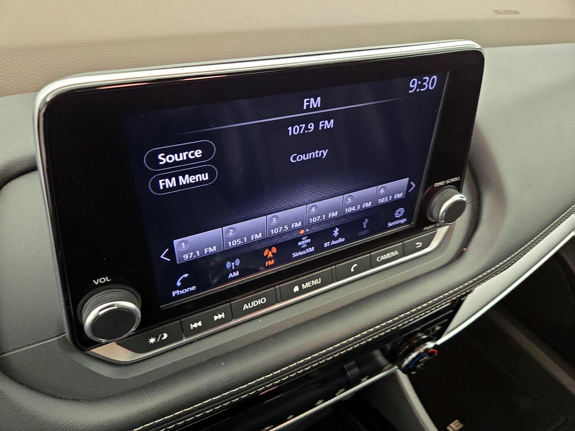 Thumbnail: 2022 Nissan Rogue - 15