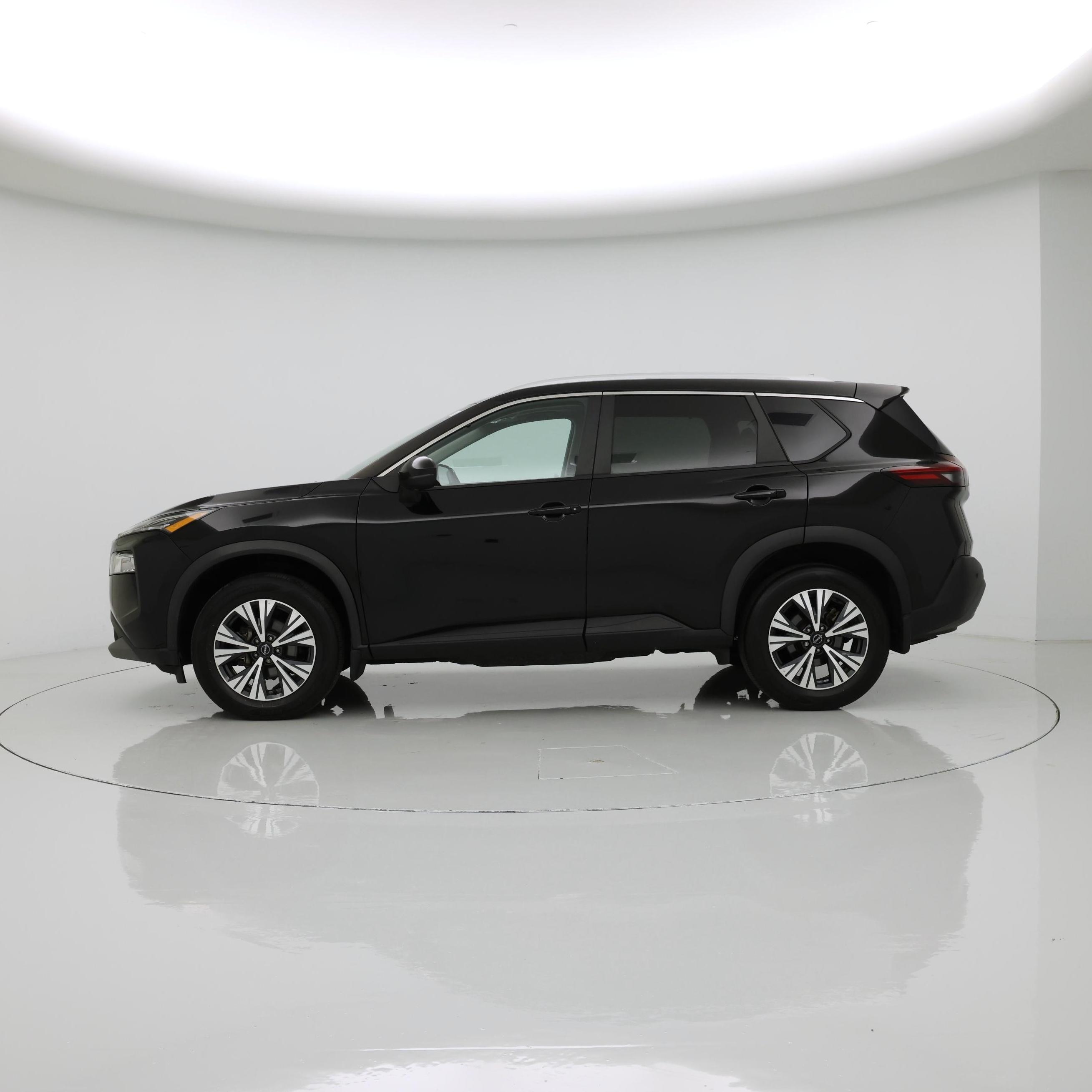 Thumbnail: 2022 Nissan Rogue - 3