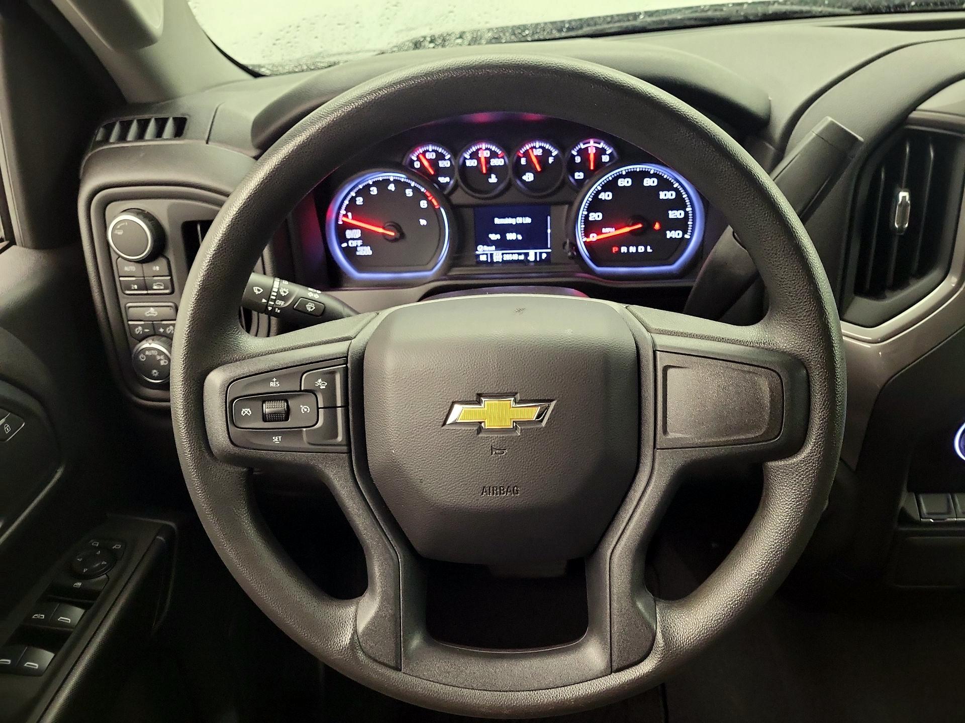 Thumbnail: 2022 Chevrolet Silverado 1500 - 10