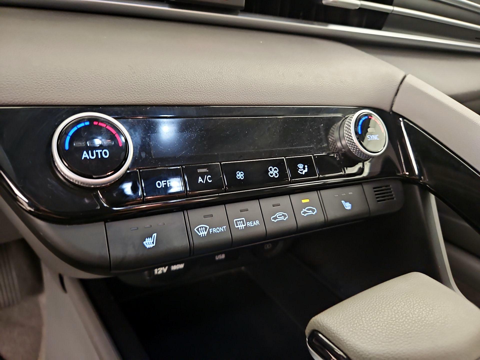 Thumbnail: 2023 Hyundai Elantra - 16