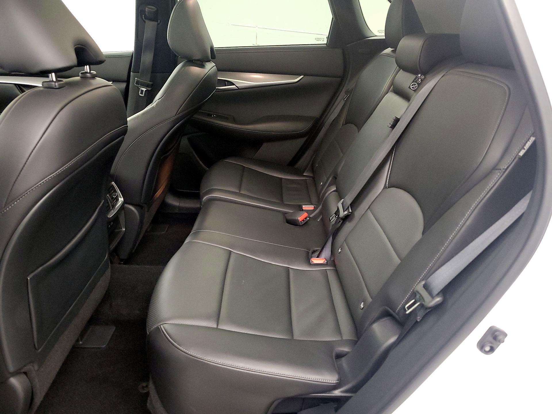 Thumbnail: 2022 INFINITI QX50 - 20