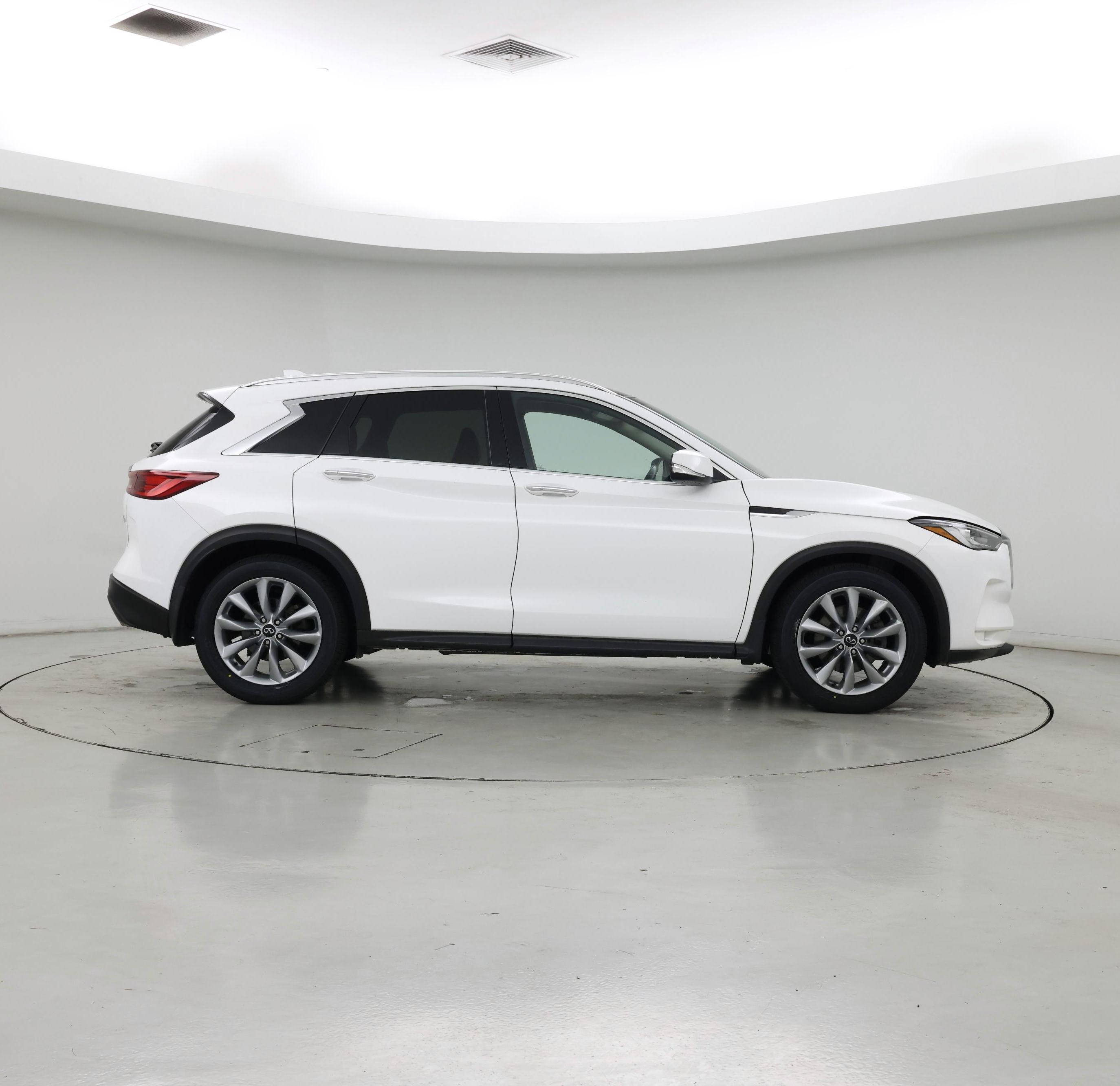 Thumbnail: 2022 INFINITI QX50 - 7