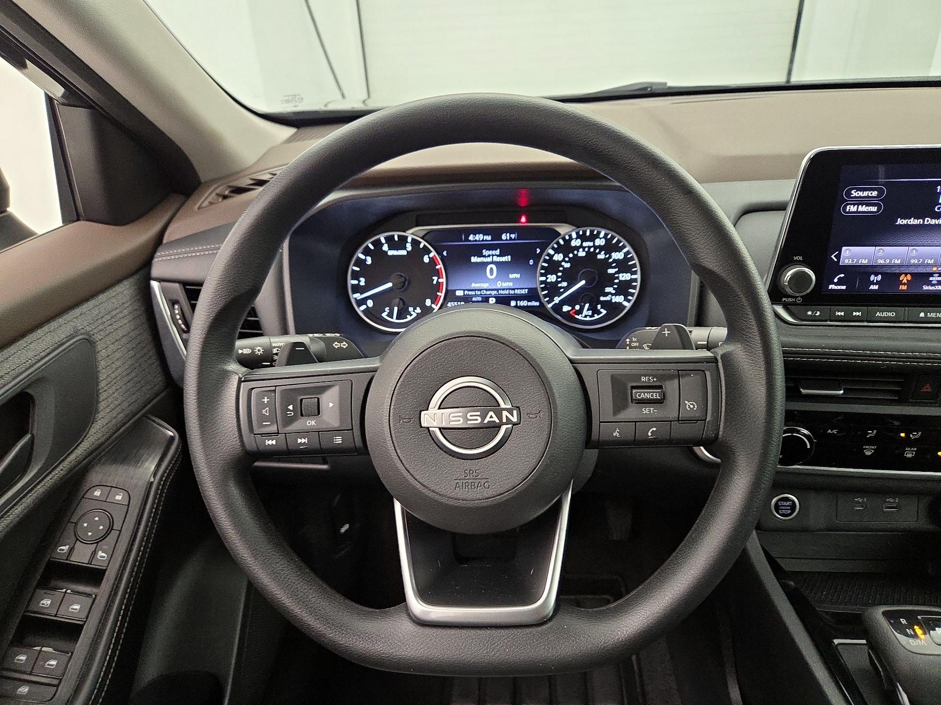 Thumbnail: 2022 Nissan Rogue - 10