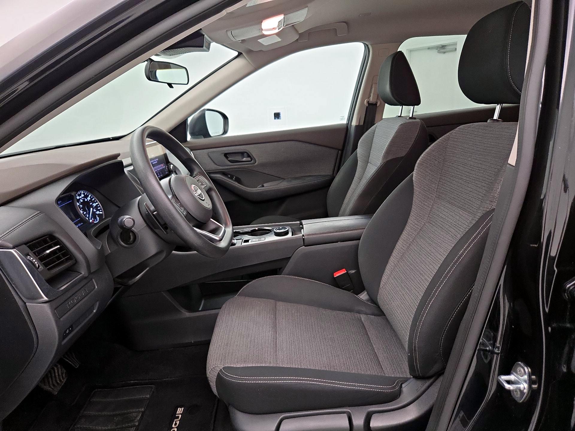 Thumbnail: 2022 Nissan Rogue - 11