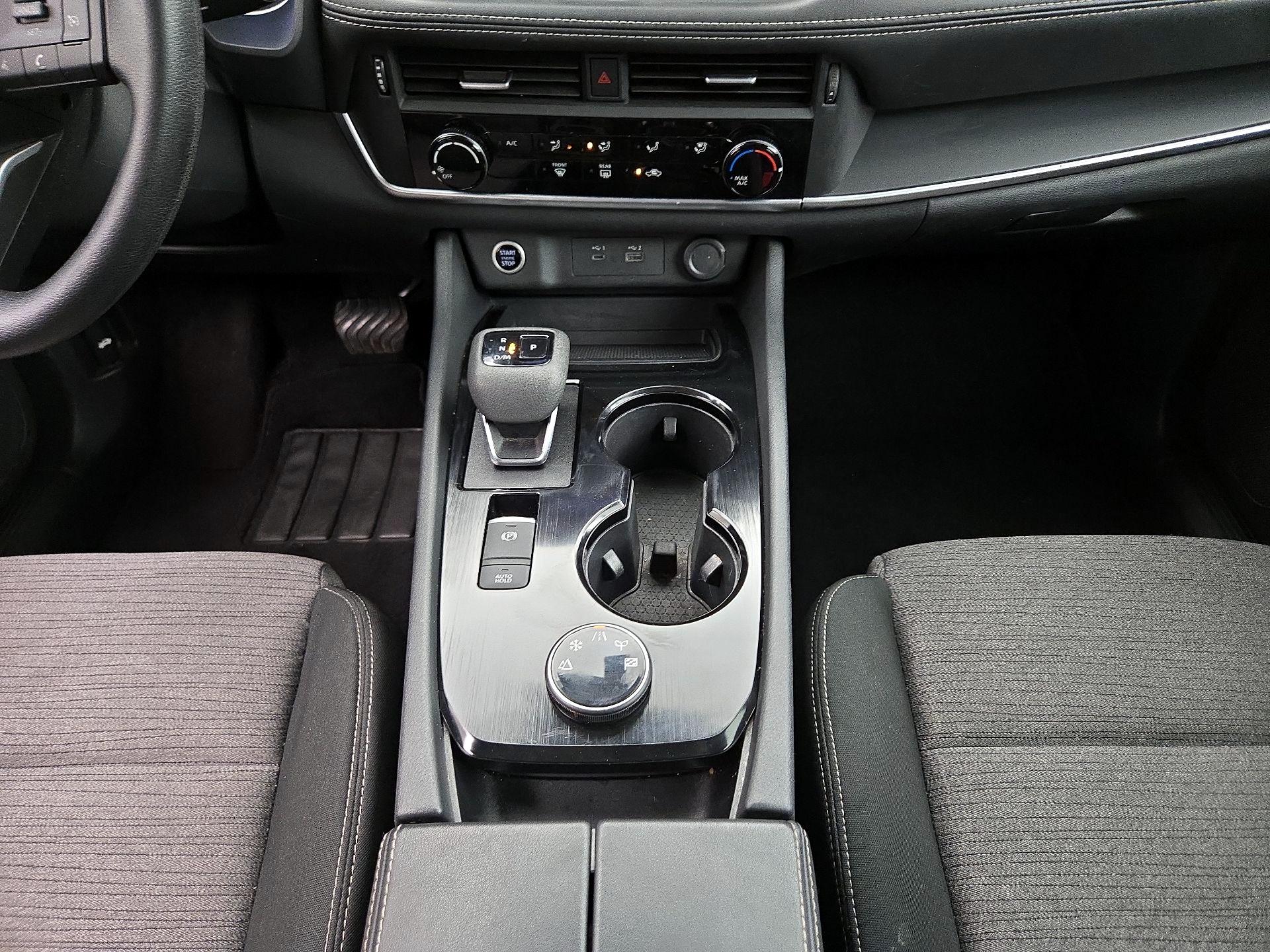 Thumbnail: 2022 Nissan Rogue - 17