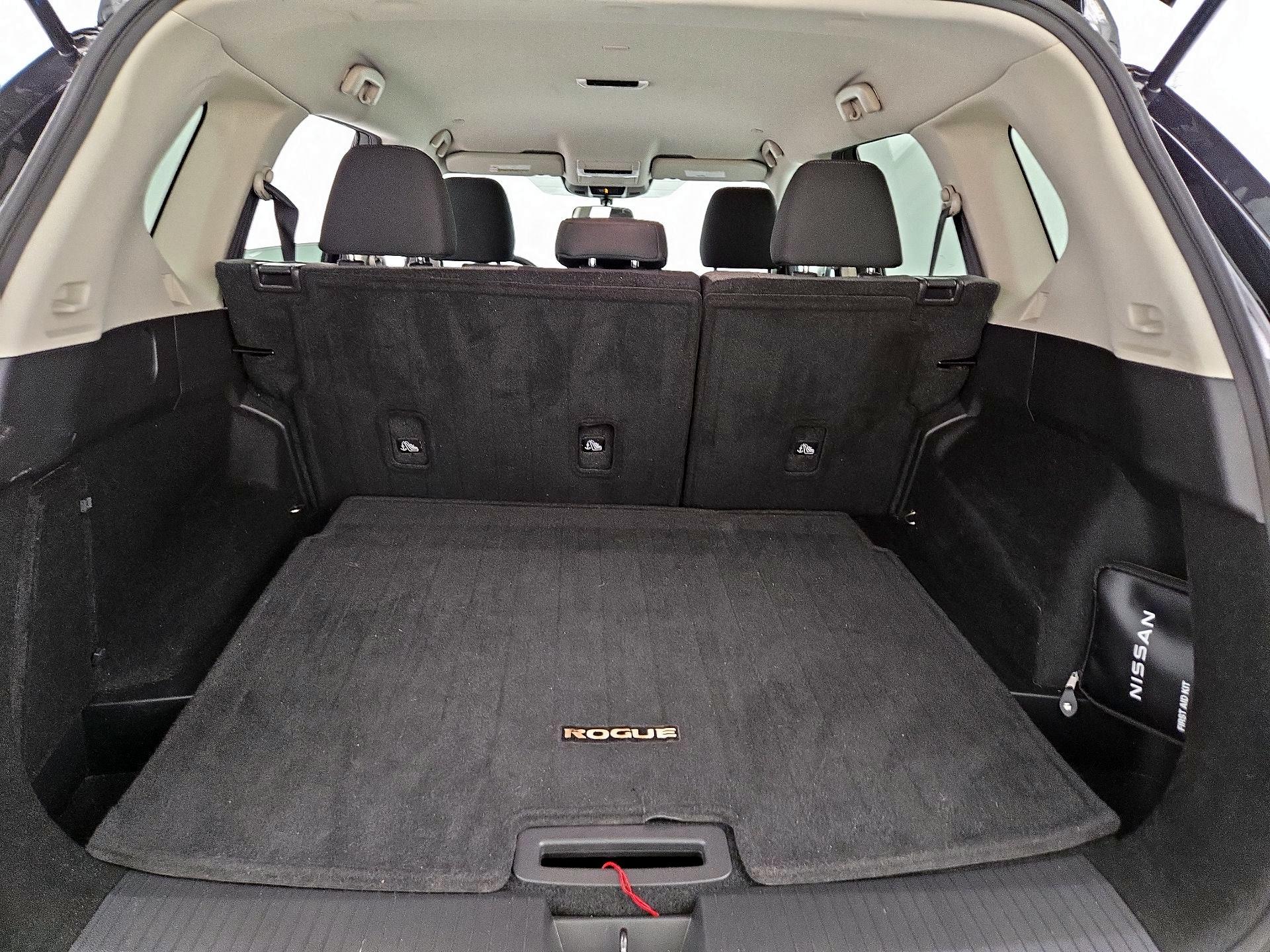 Thumbnail: 2022 Nissan Rogue - 20