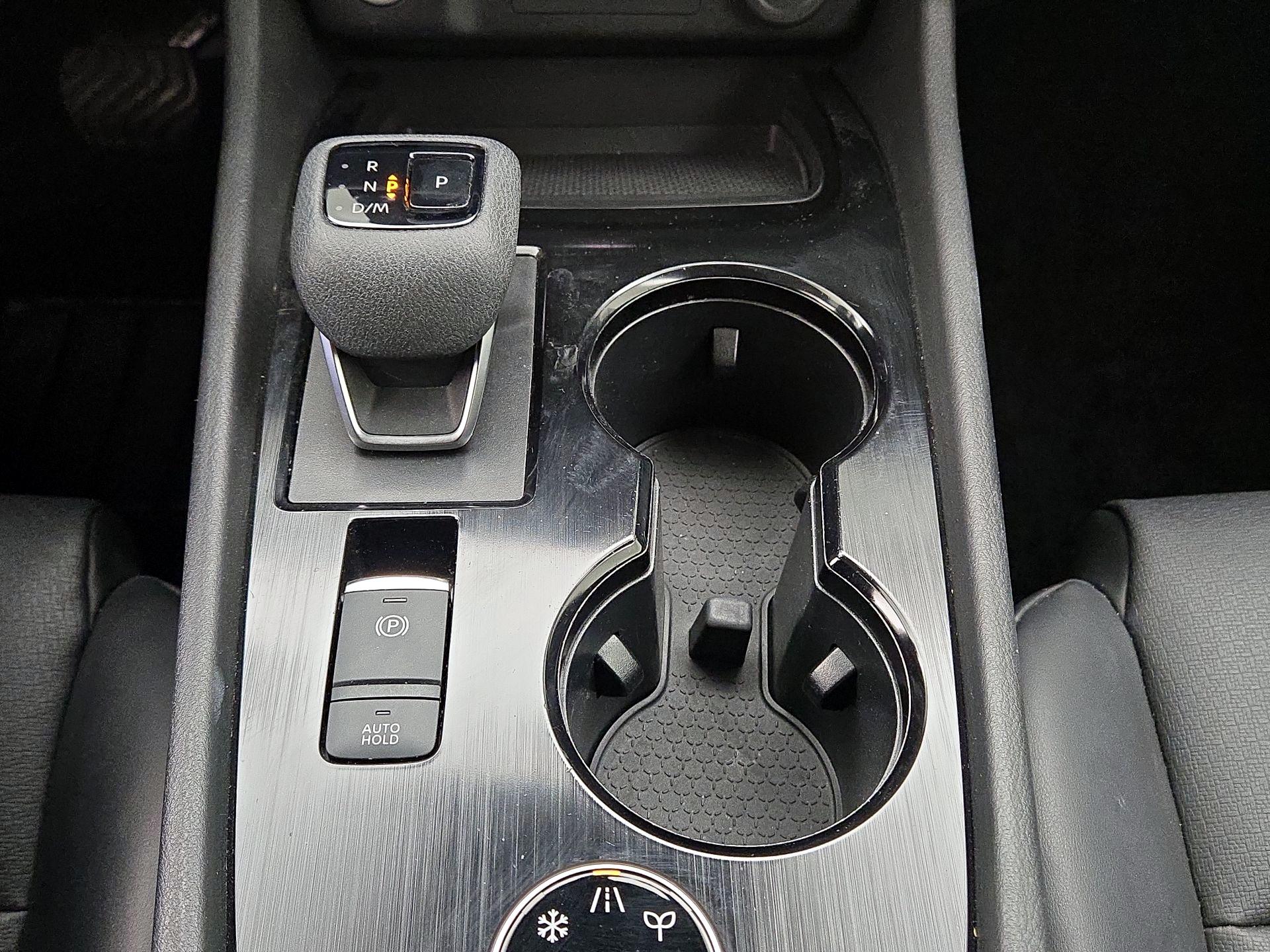 Thumbnail: 2022 Nissan Rogue - 17