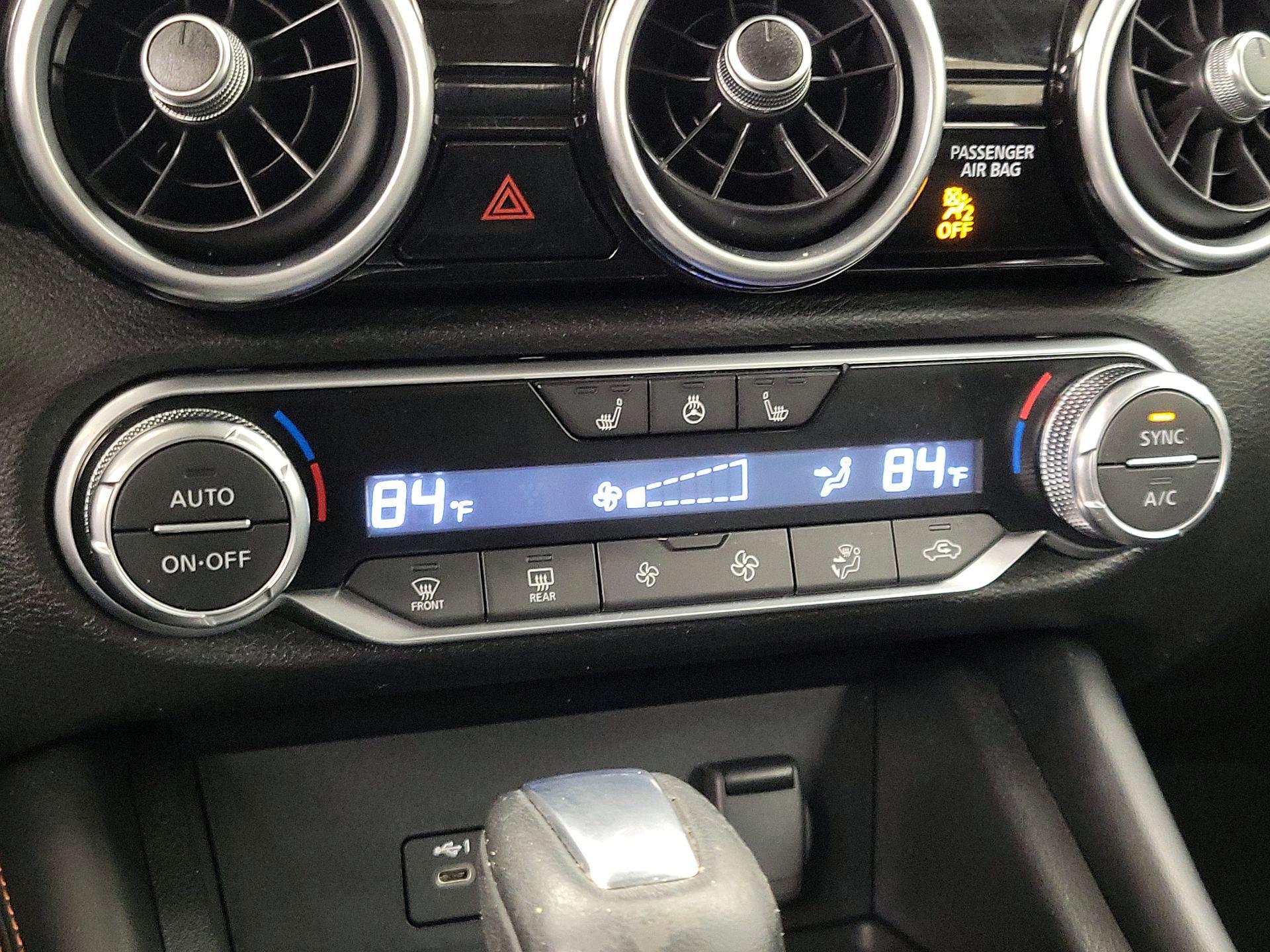 Thumbnail: 2022 Nissan Sentra - 16