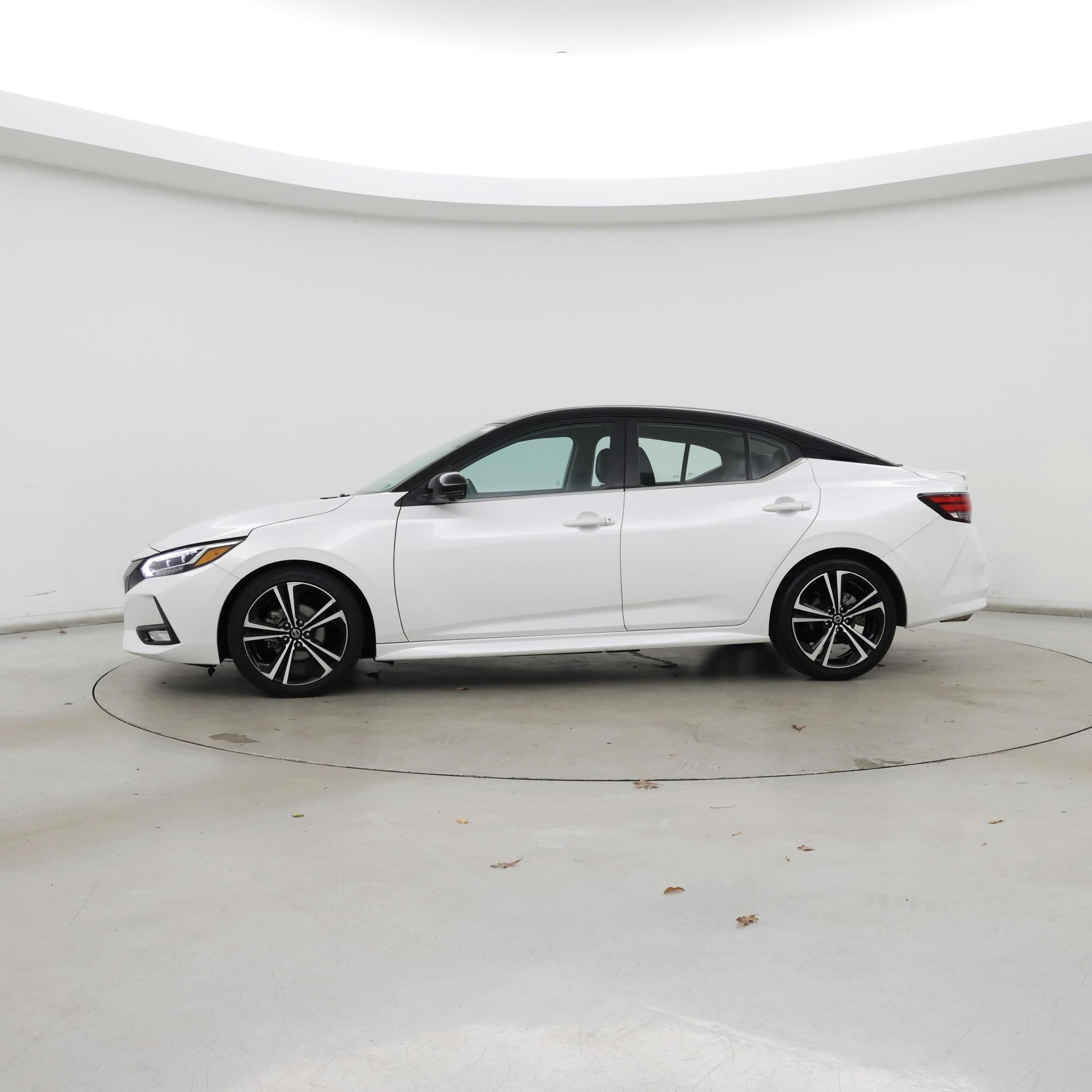 Thumbnail: 2022 Nissan Sentra - 3