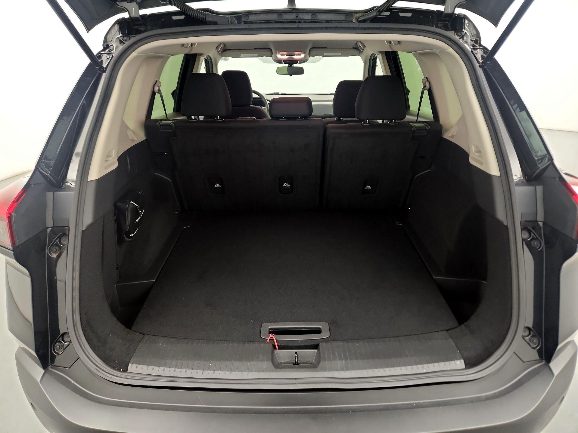 Thumbnail: 2023 Nissan Rogue - 18