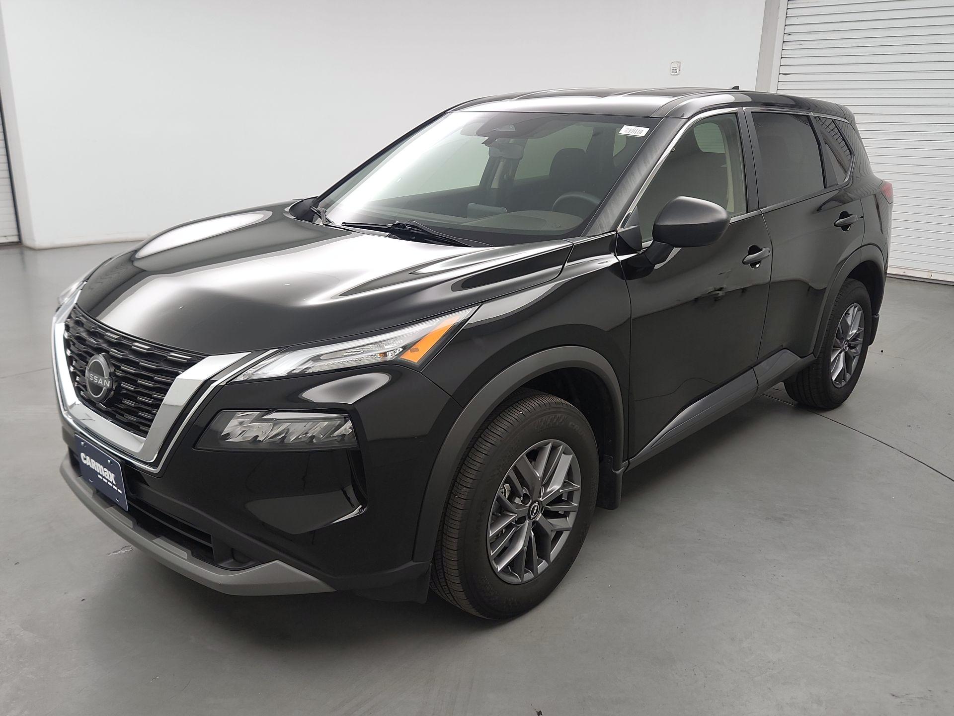 Thumbnail: 2023 Nissan Rogue - 3