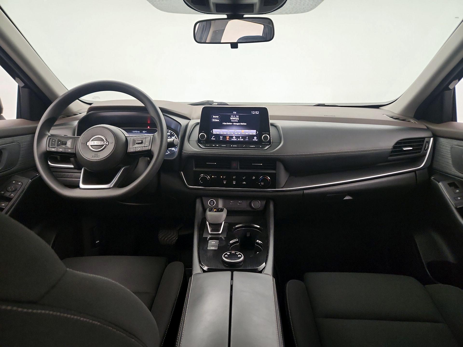 Thumbnail: 2023 Nissan Rogue - 8