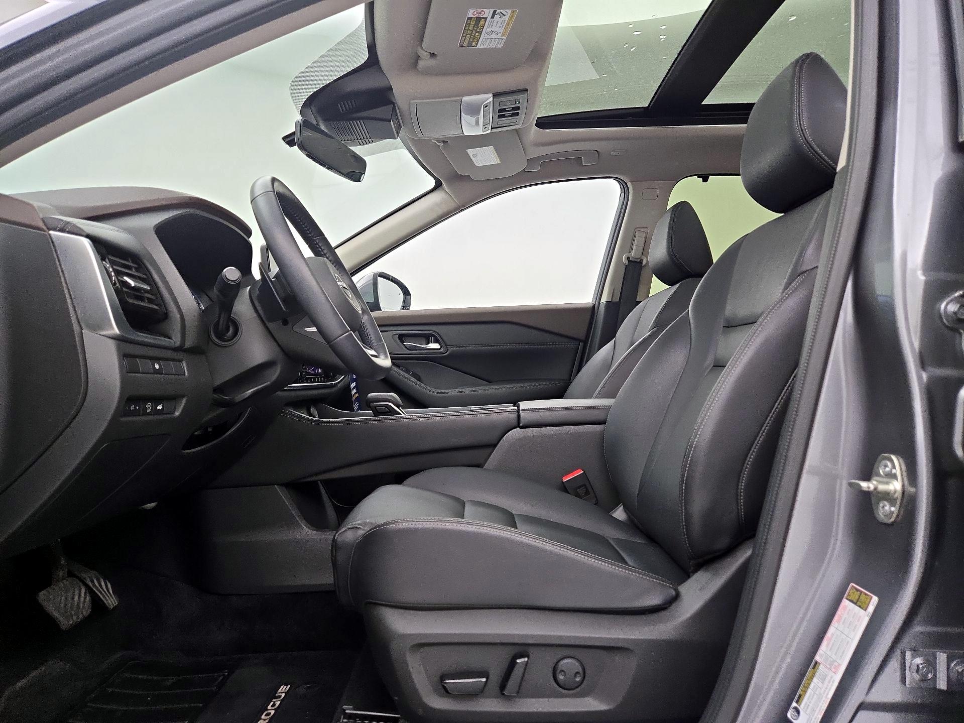 Thumbnail: 2023 Nissan Rogue - 11