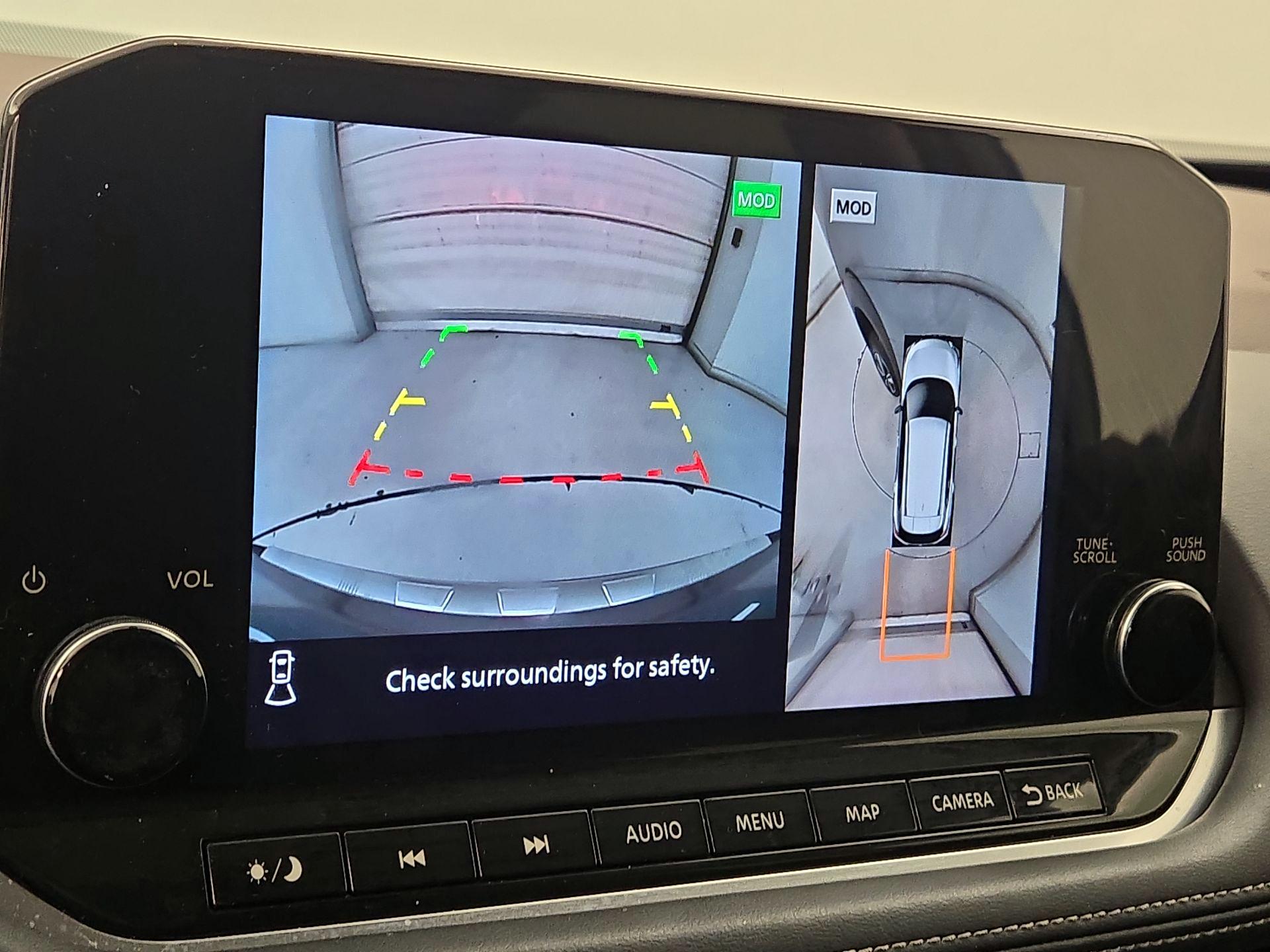 Thumbnail: 2023 Nissan Rogue - 14