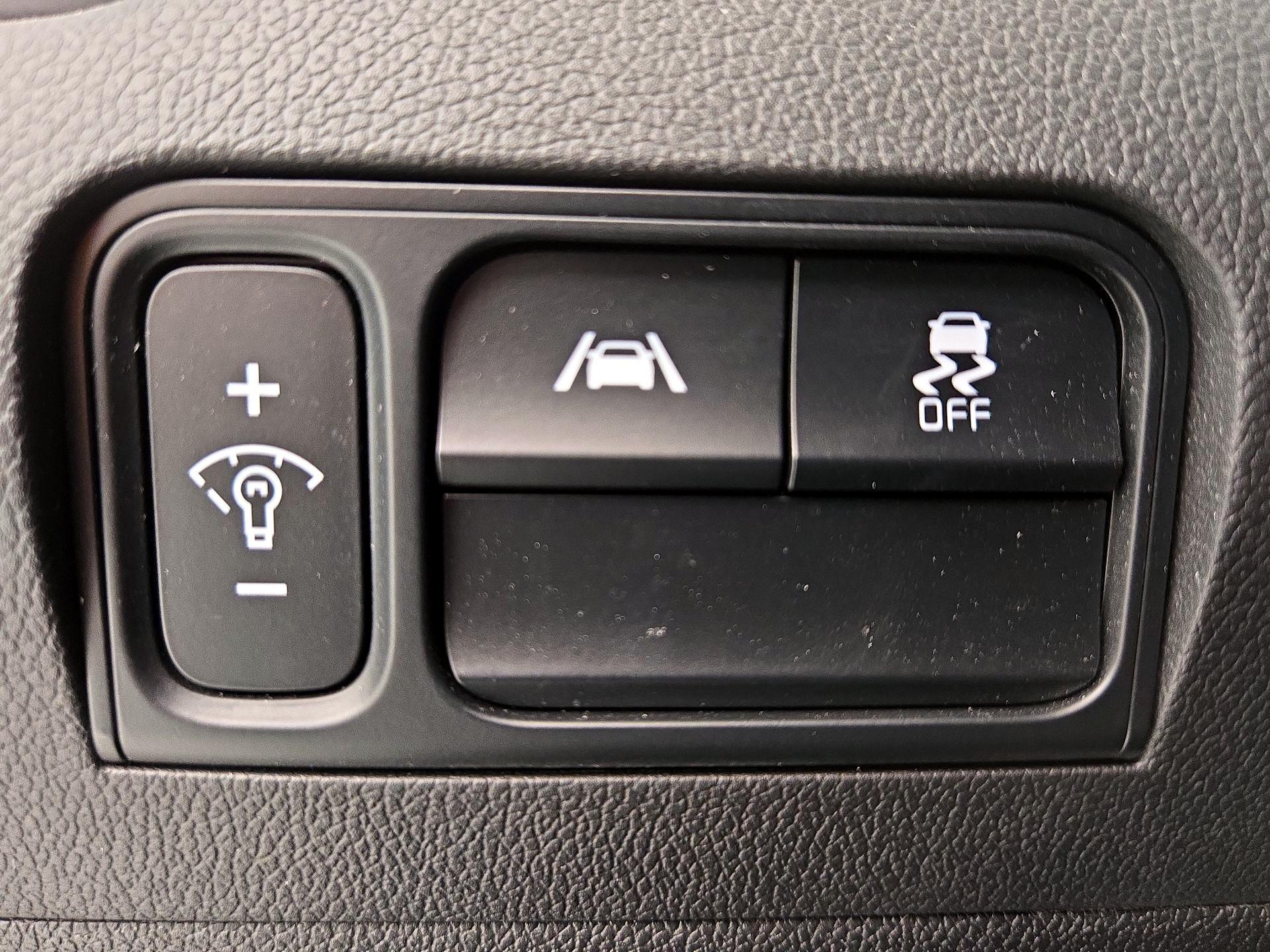 Thumbnail: 2022 Kia Sorento - 11