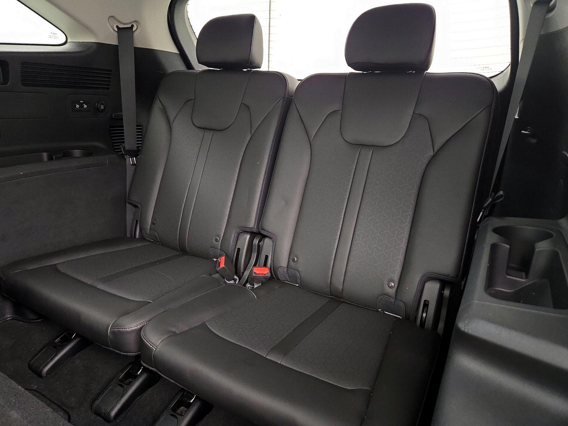 Thumbnail: 2022 Kia Sorento - 20