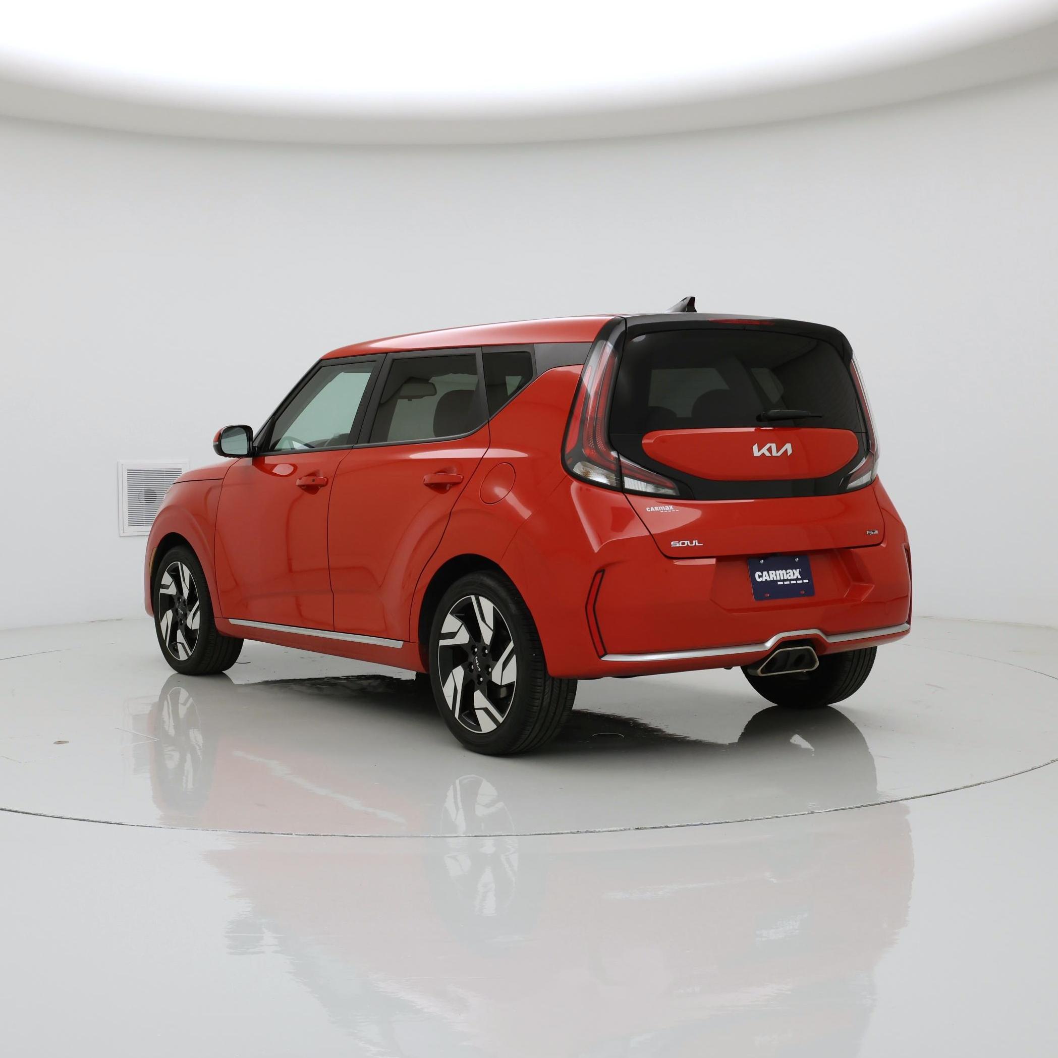 Thumbnail: 2023 Kia Soul - 2