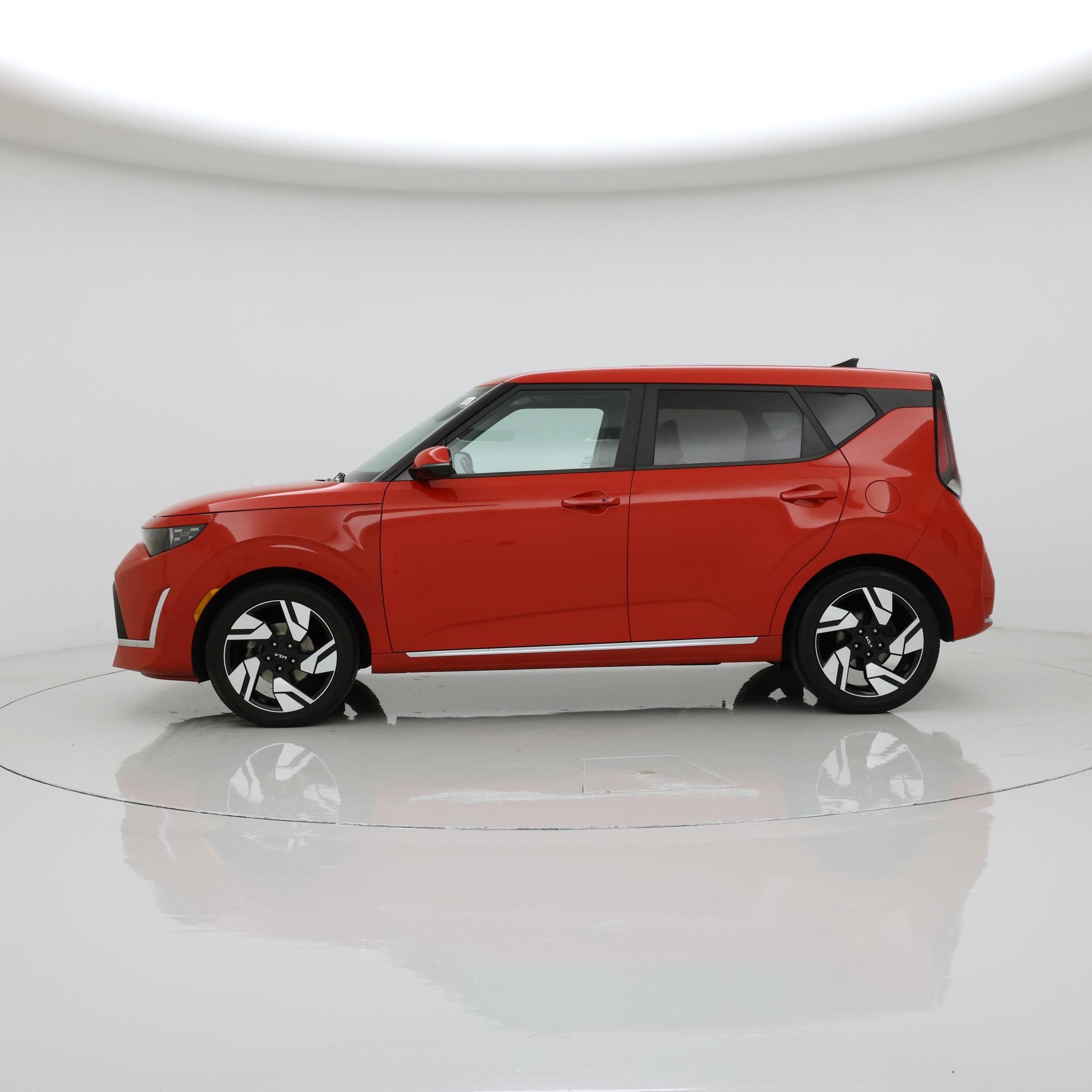 Thumbnail: 2023 Kia Soul - 3